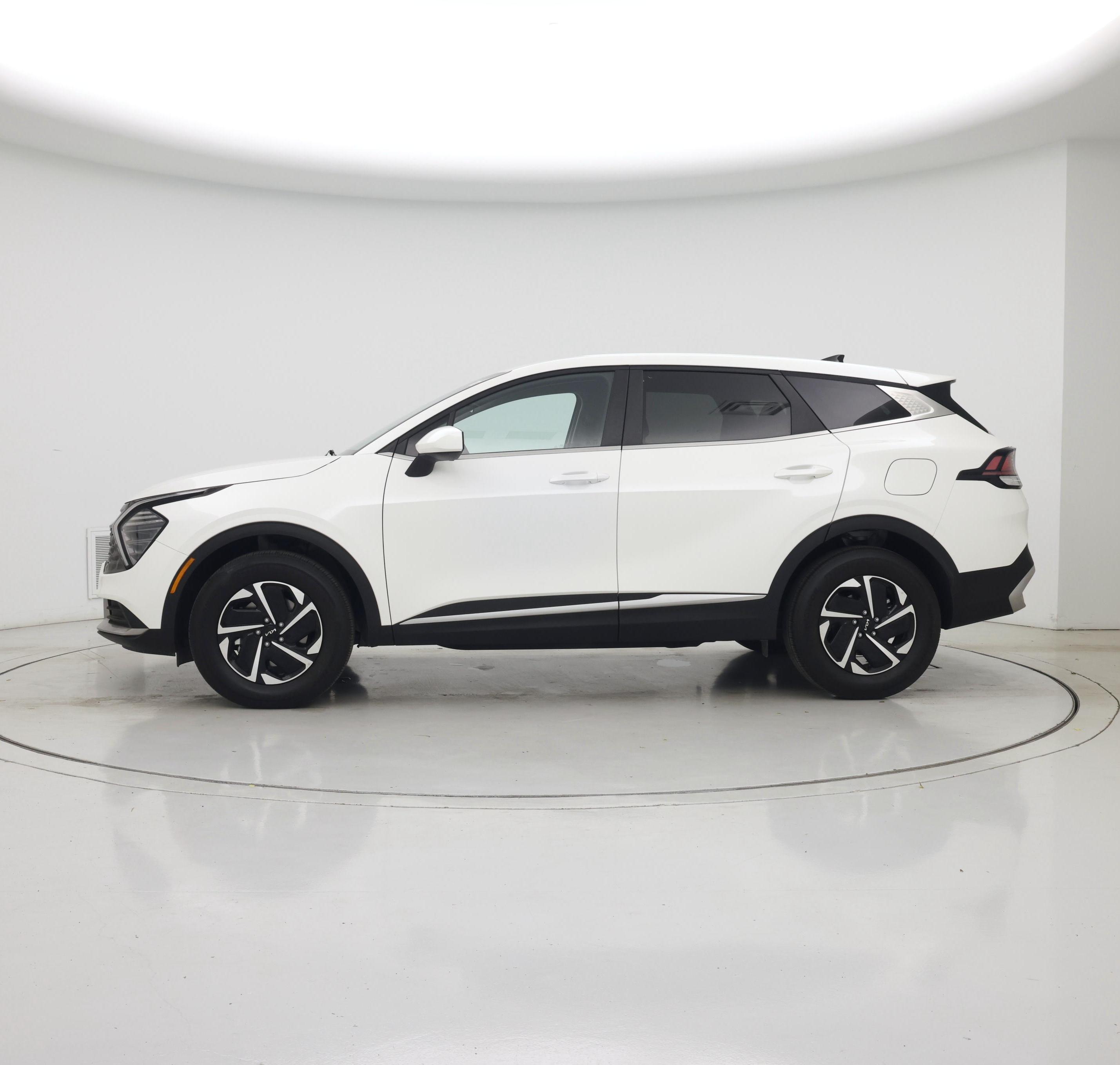 Thumbnail: 2024 Kia Sportage - 3