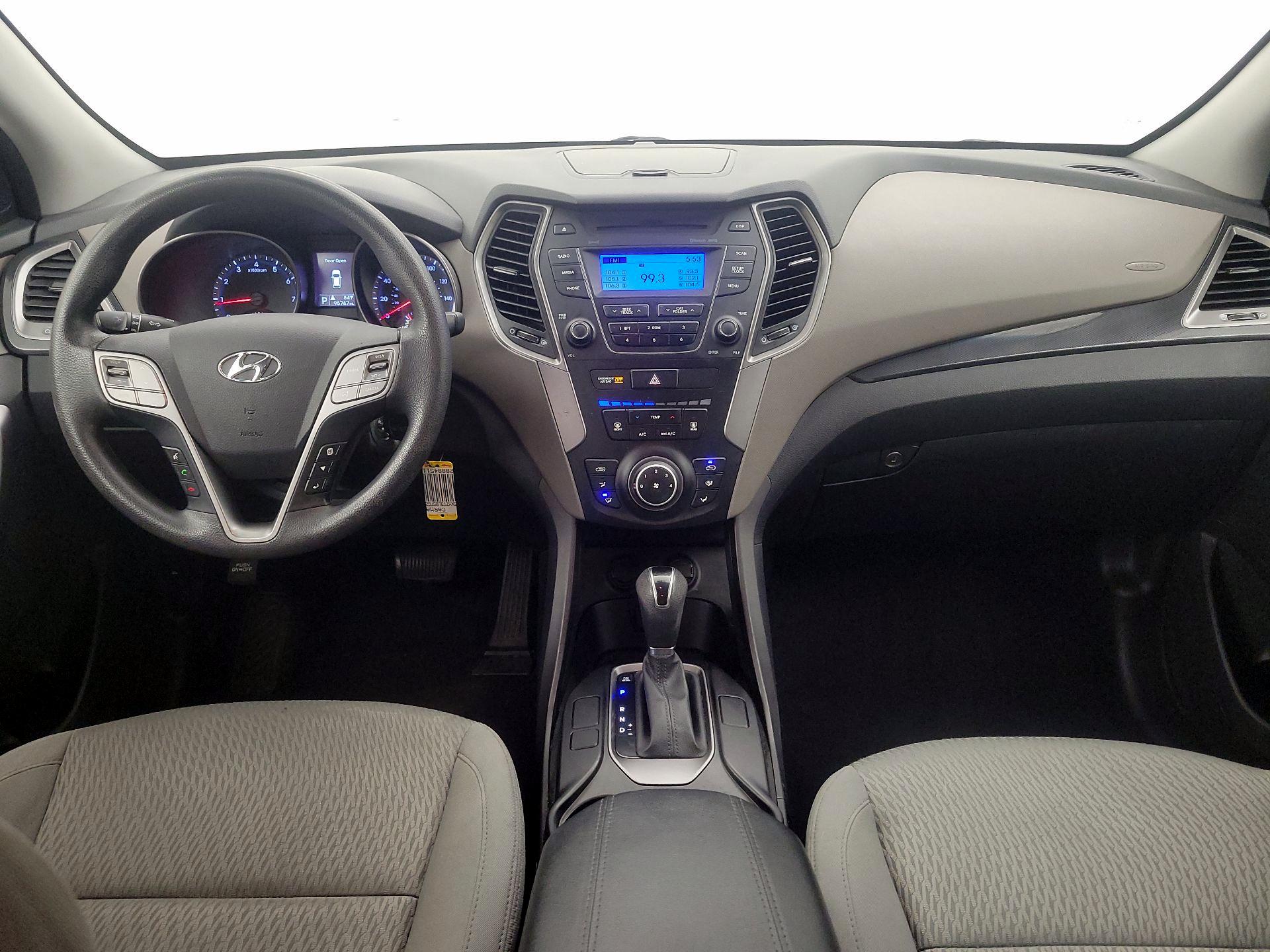 Thumbnail: 2015 Hyundai Santa Fe - 9