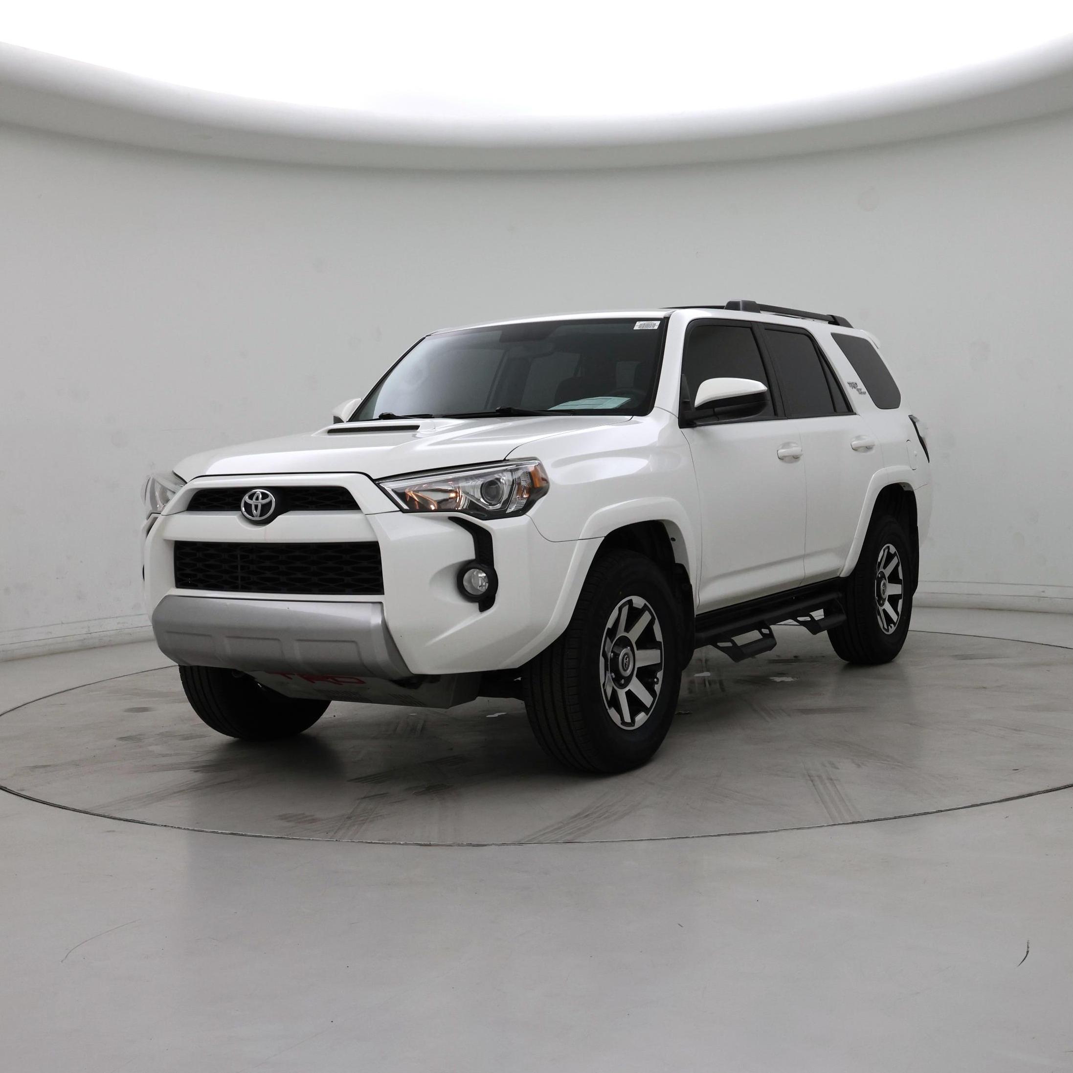 Thumbnail: 2019 Toyota 4Runner - 4