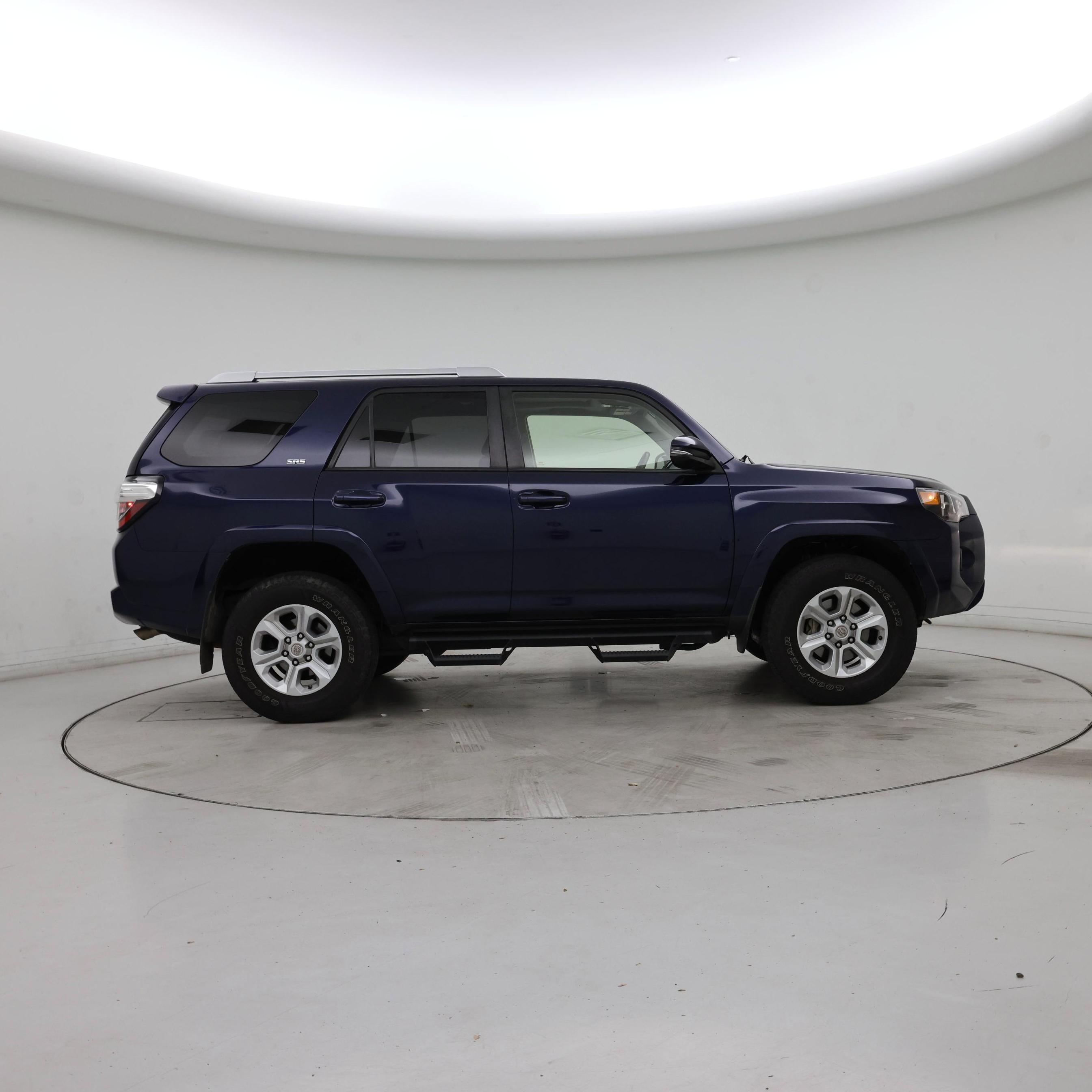 Thumbnail: 2018 Toyota 4Runner - 7