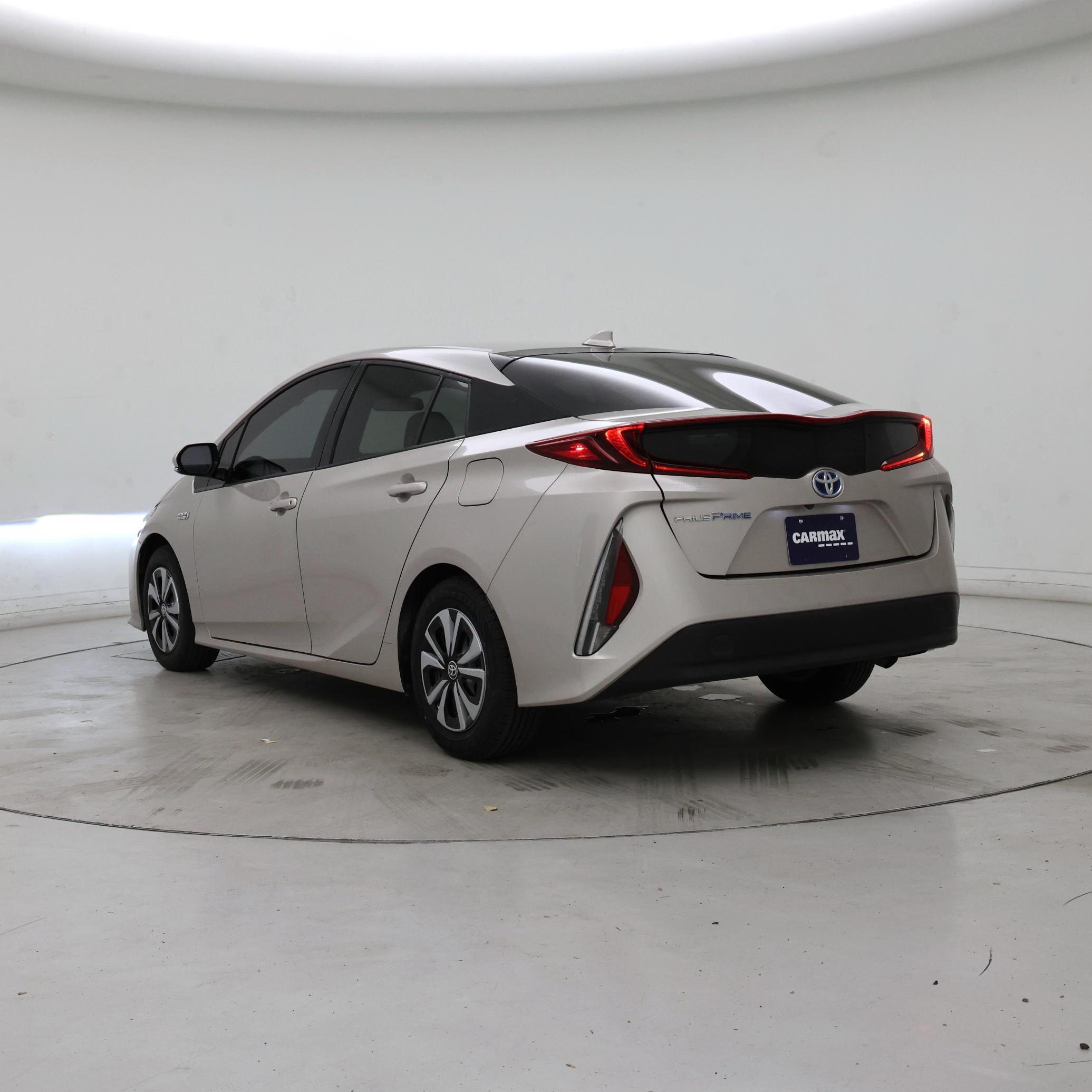 Thumbnail: 2017 Toyota Prius Prime - 2