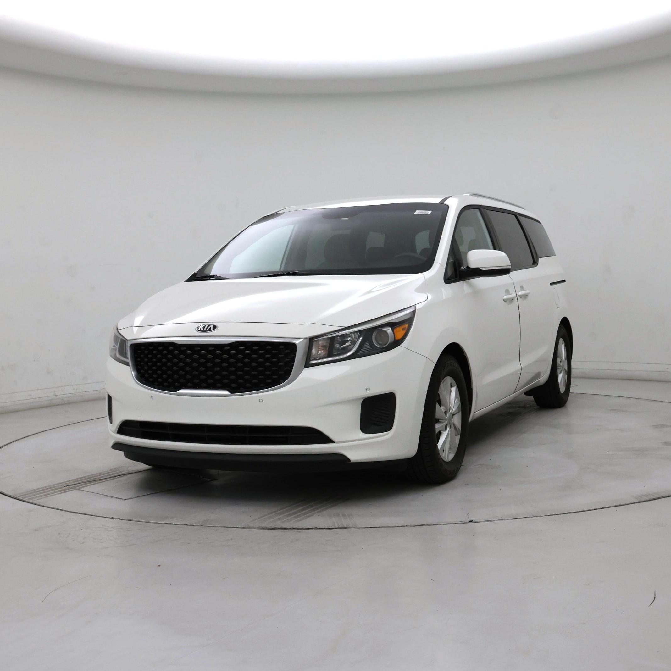 Thumbnail: 2017 Kia Sedona - 4