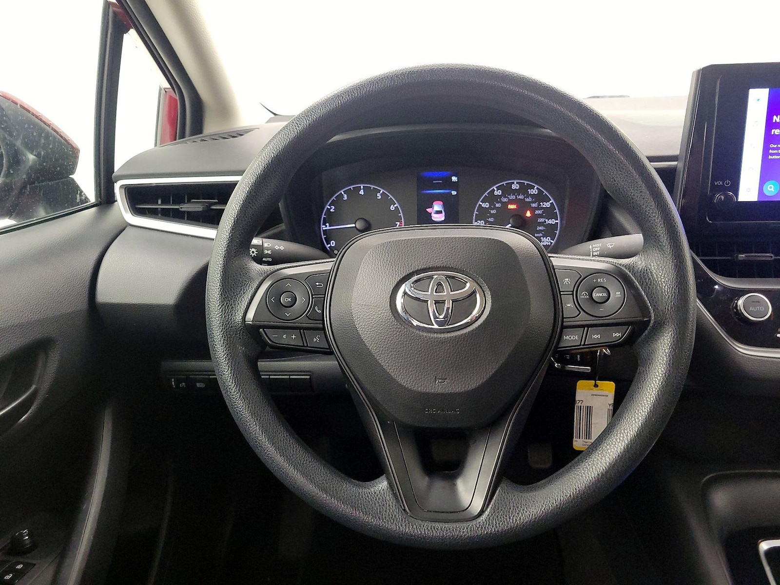 2024 Toyota Corolla LE - Photo 11