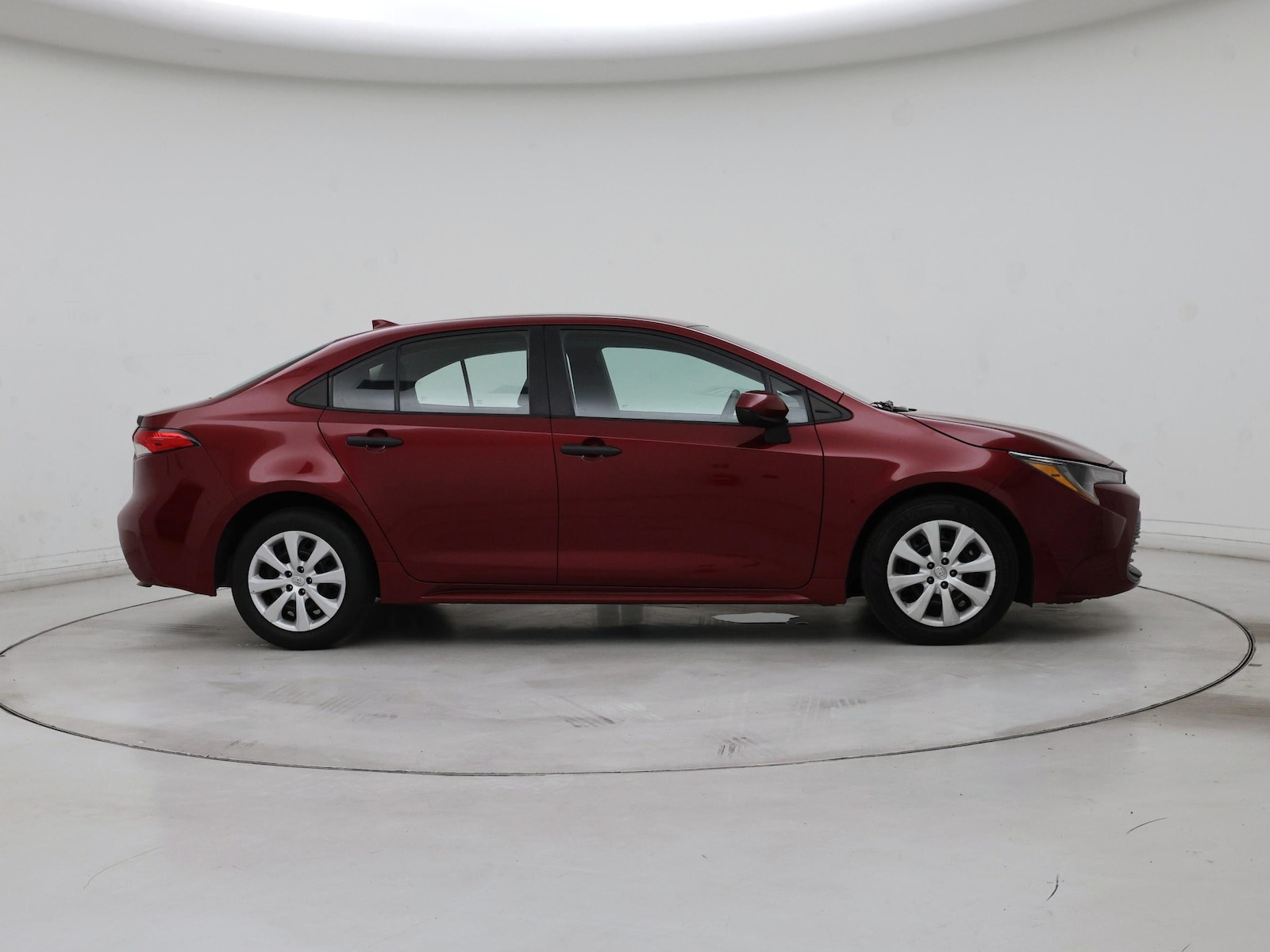 2024 Toyota Corolla LE - Photo 8