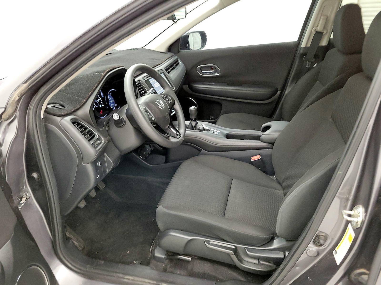 2017 Honda HR-V EX - Photo 12