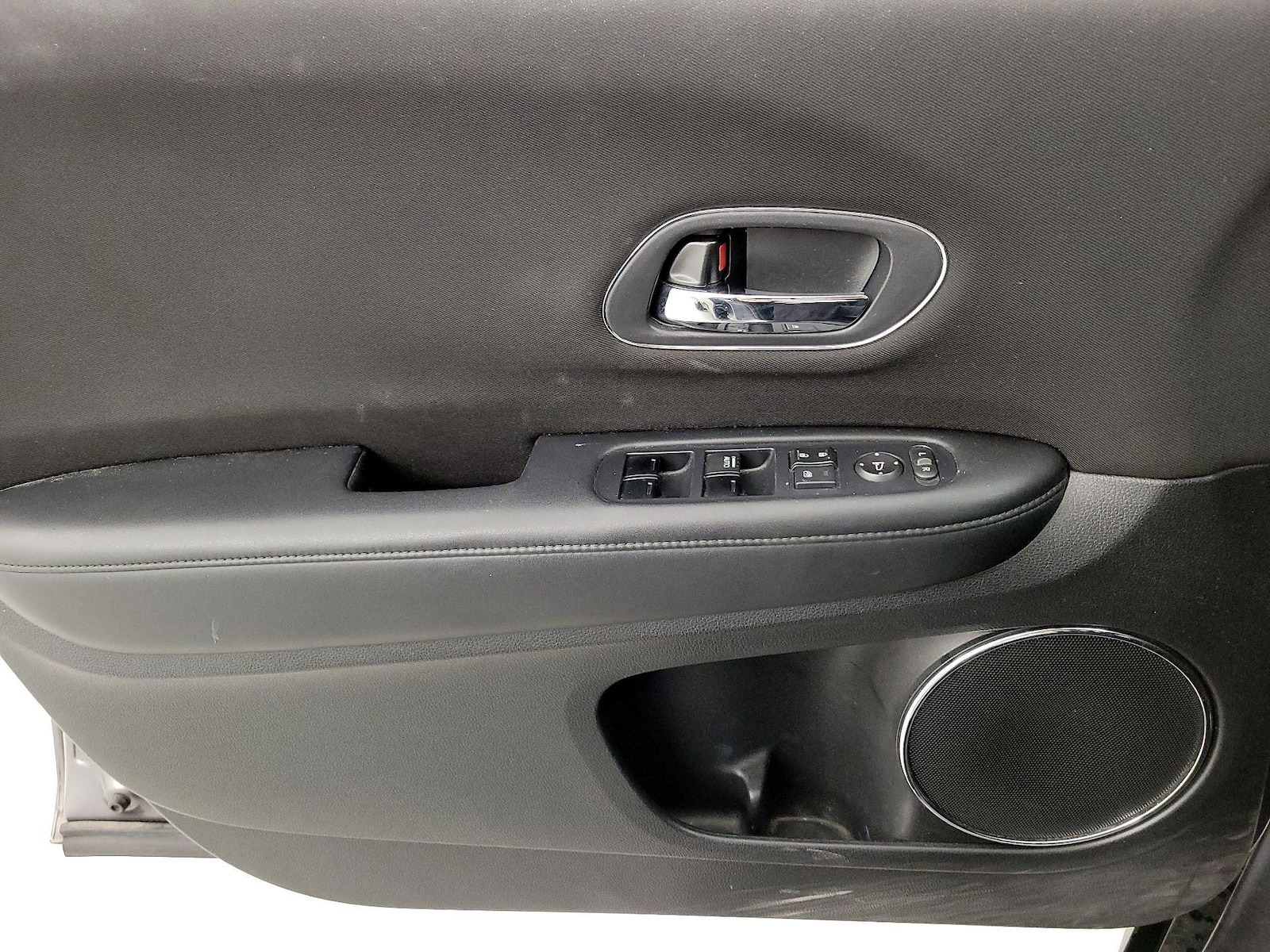2017 Honda HR-V EX - Photo 13