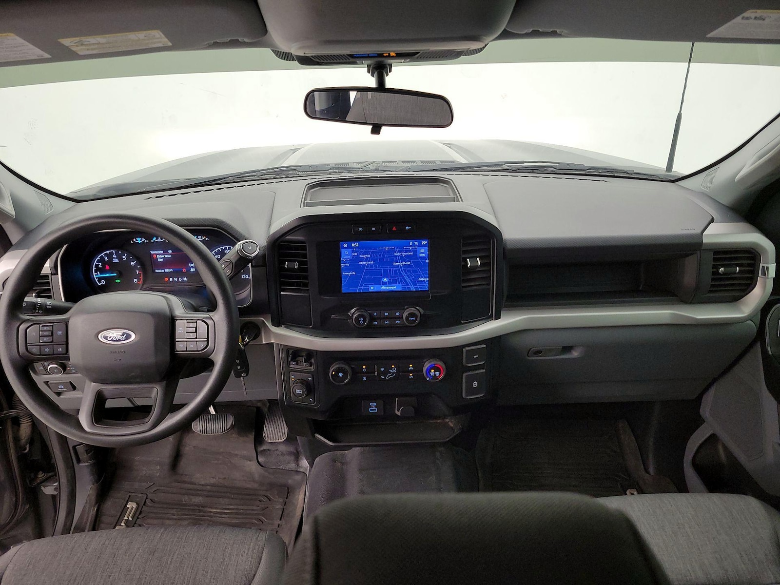 Photo 10