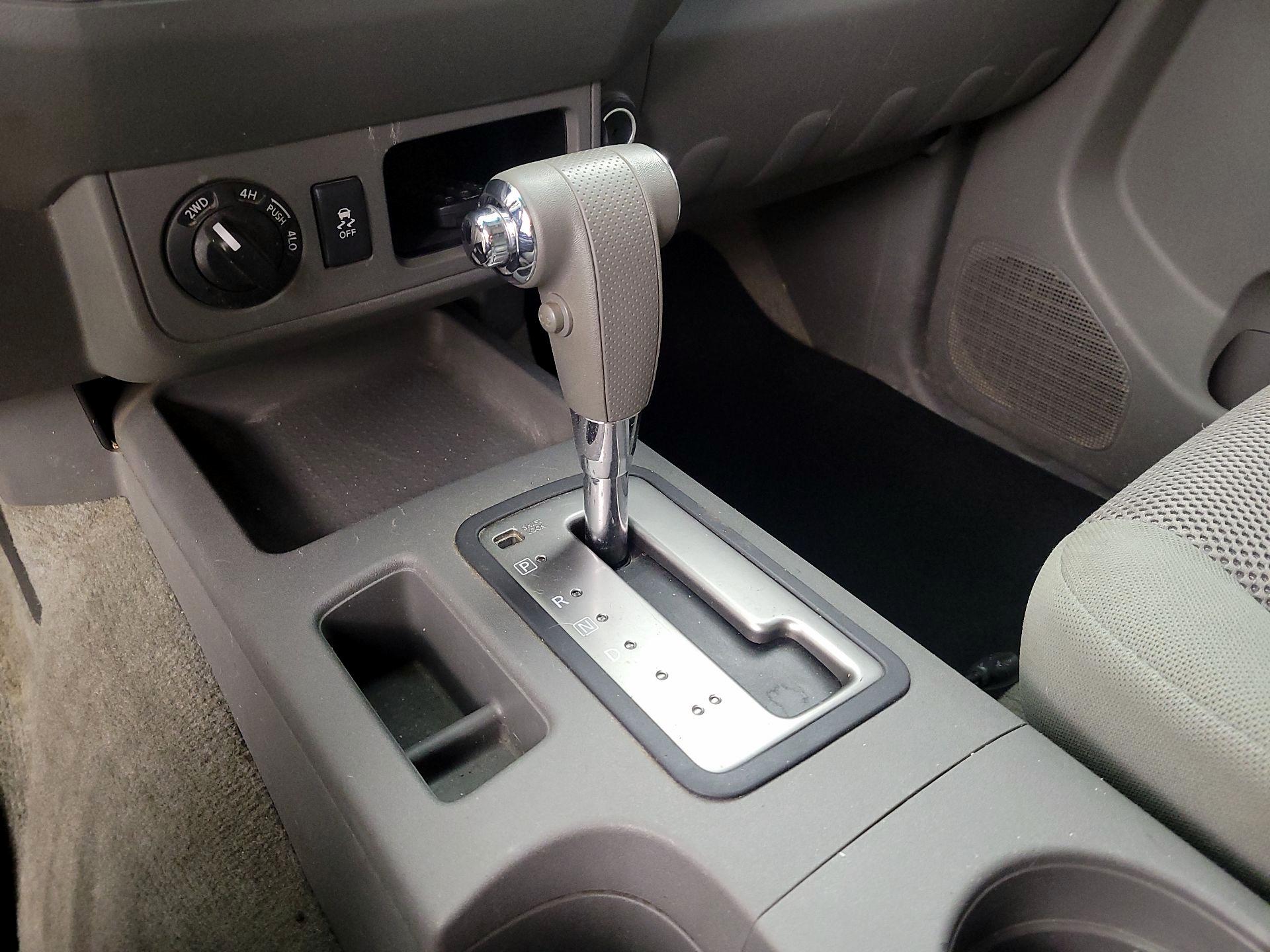 Thumbnail: 2014 Nissan Frontier - 16