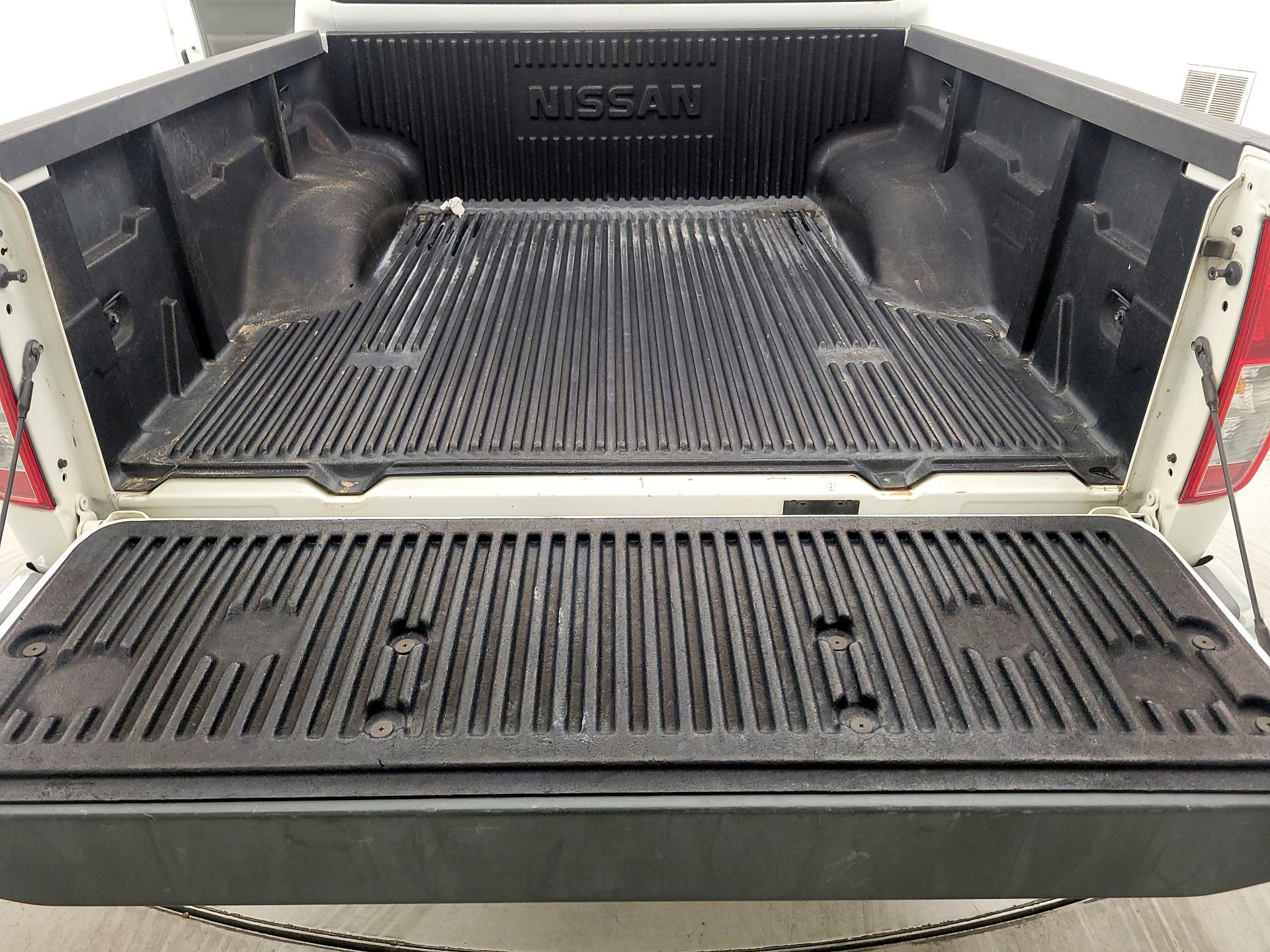 Thumbnail: 2014 Nissan Frontier - 19