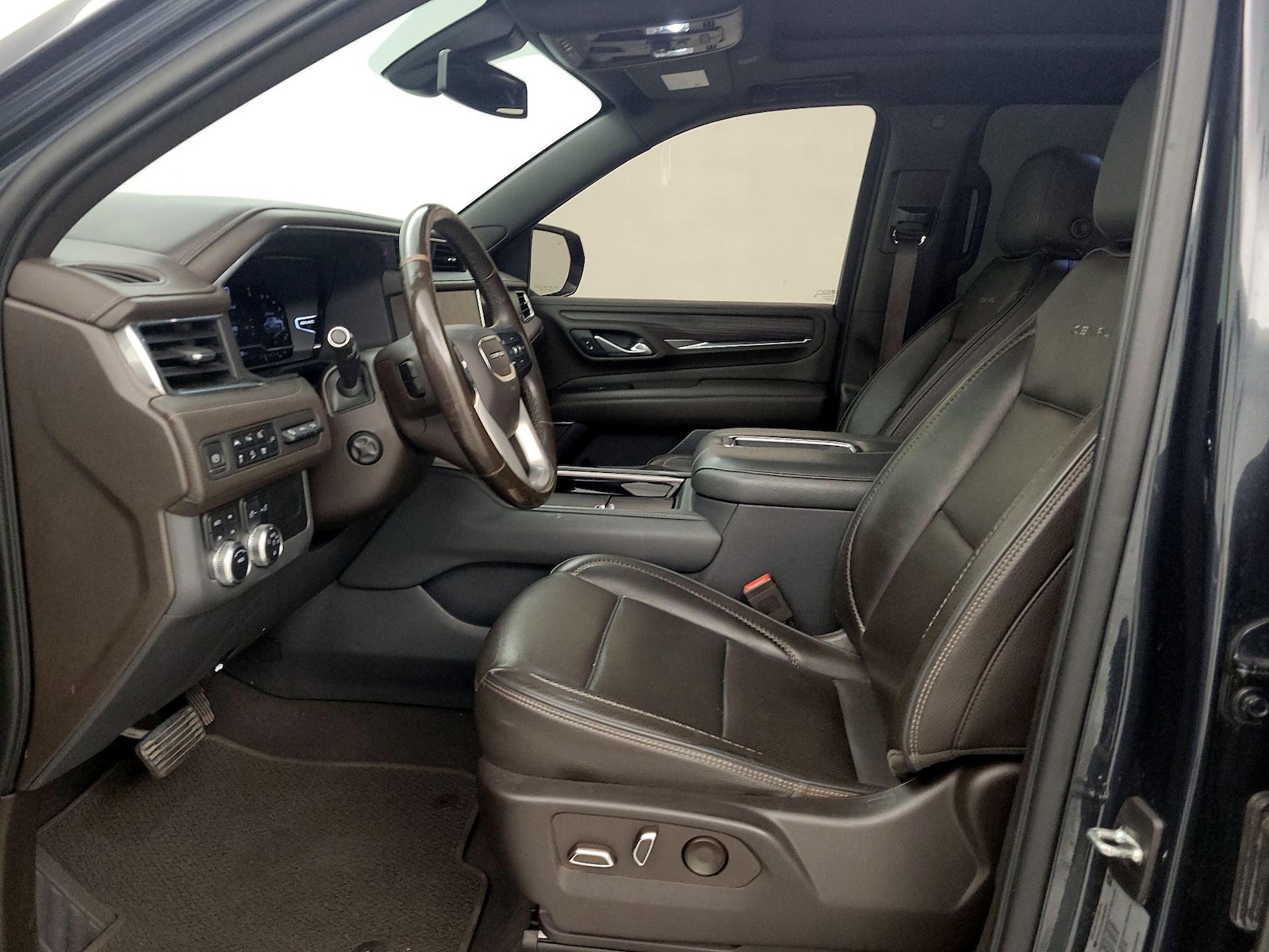 2022 GMC Yukon XL Denali - Photo 12