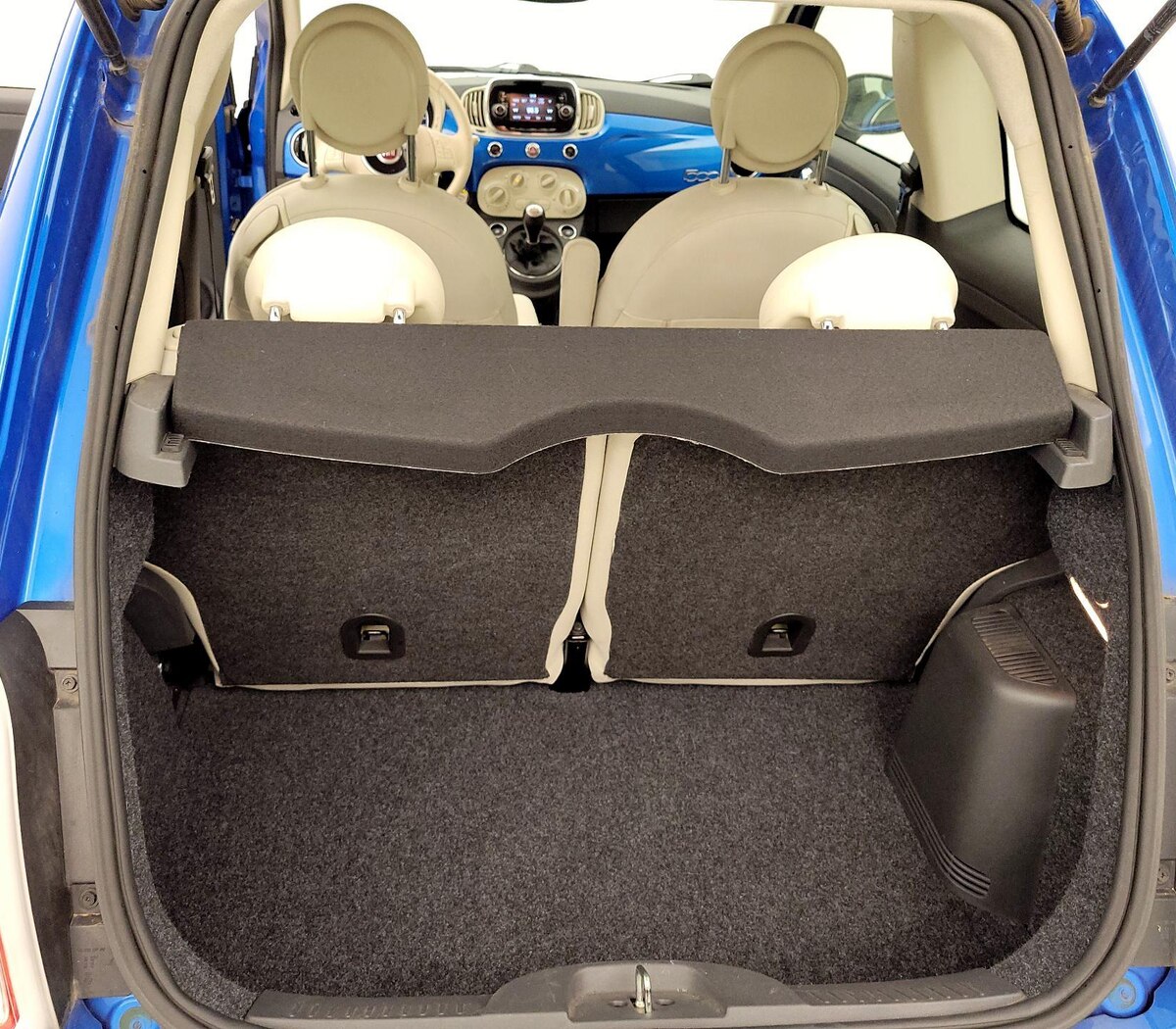 Trunk/Cargo (Seats Up)