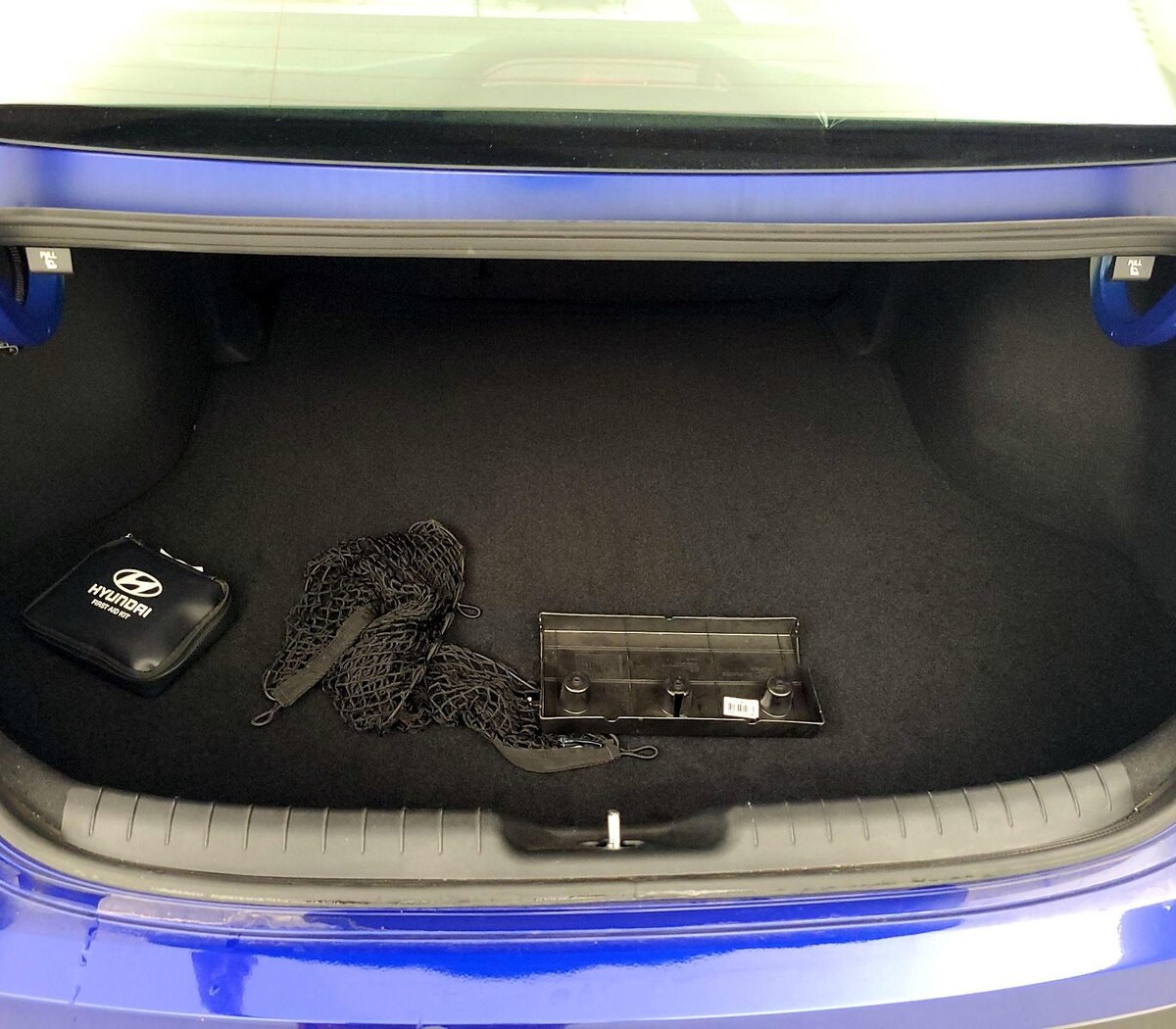 Trunk/Cargo (Seats Up)