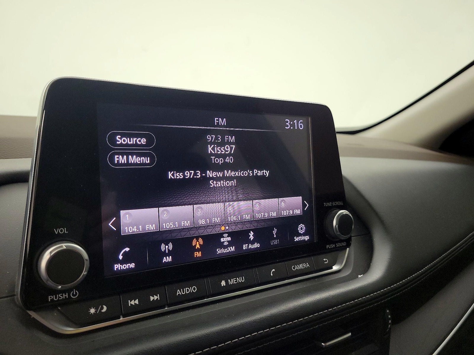 2021 Nissan Rogue S - Photo 16