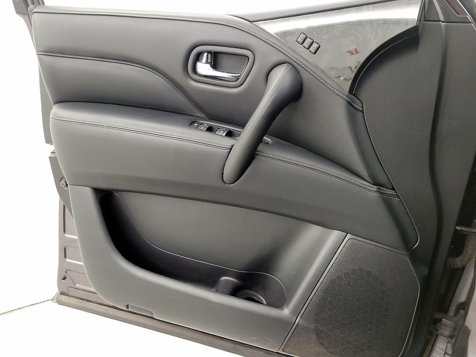 2023 INFINITI QX80 Luxe - Photo 13