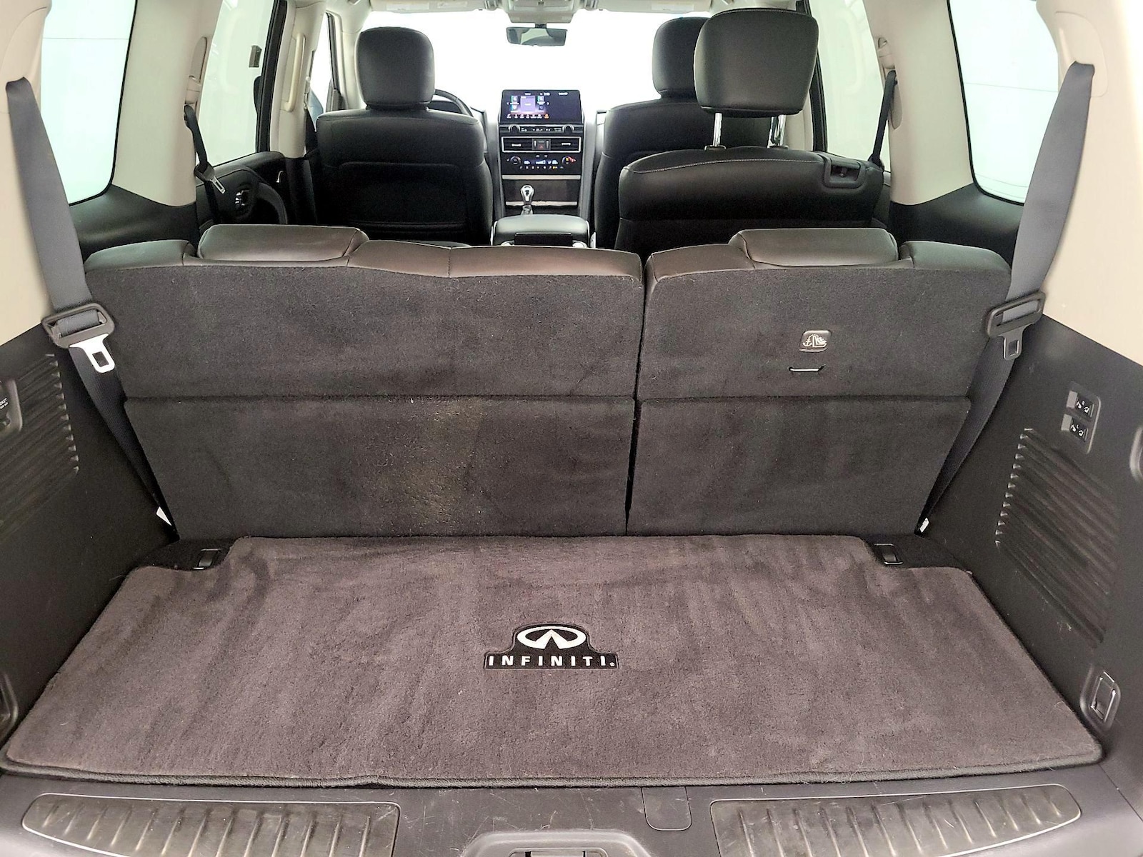 2023 INFINITI QX80 Luxe - Photo 23