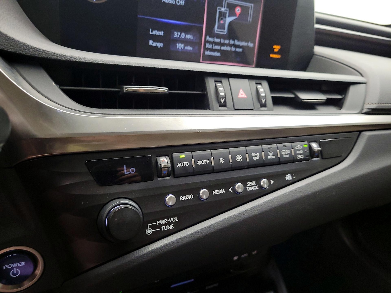 2020 Lexus ES Hybrid 300h - Photo 17