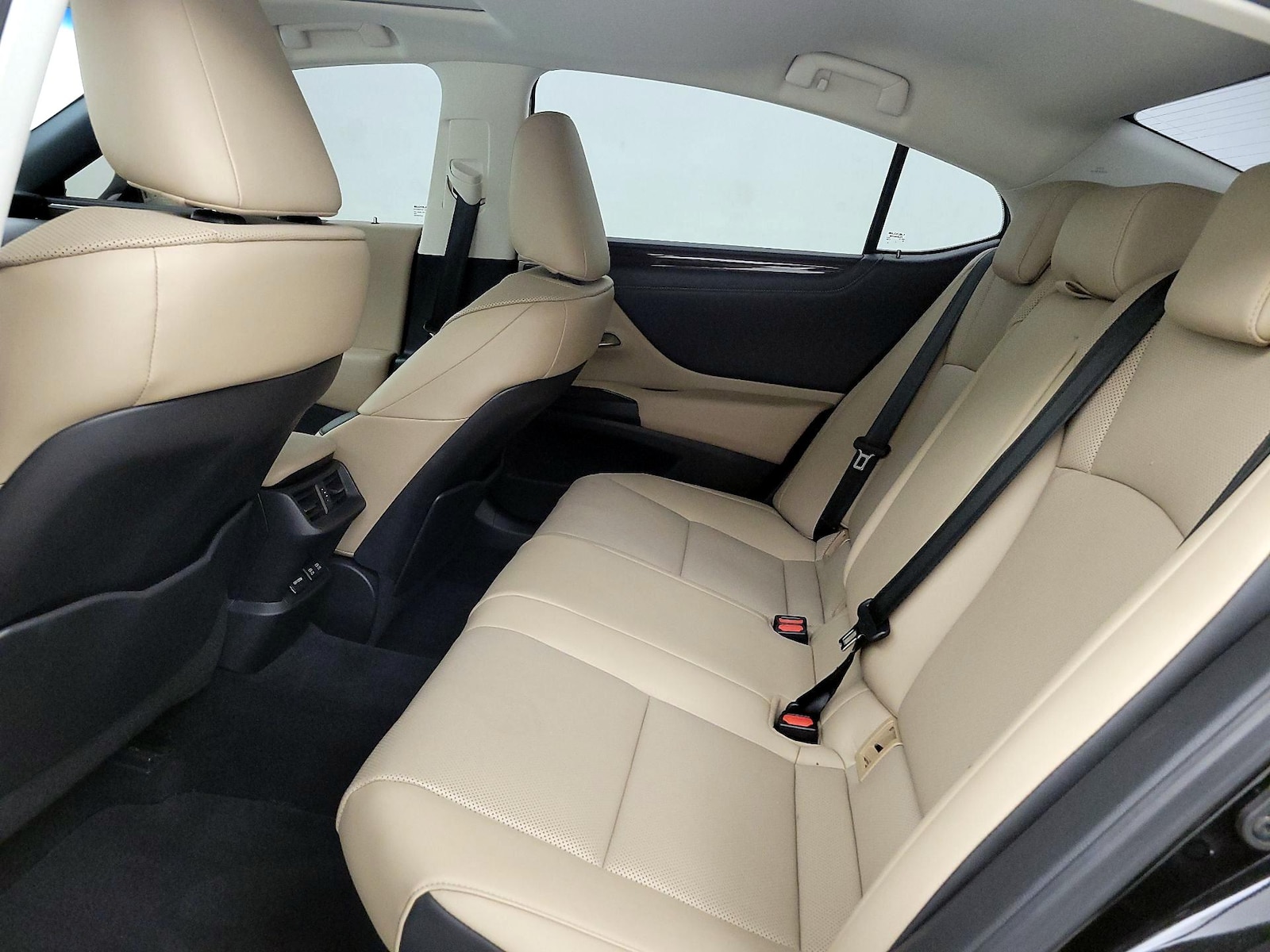 2020 Lexus ES Hybrid 300h - Photo 21