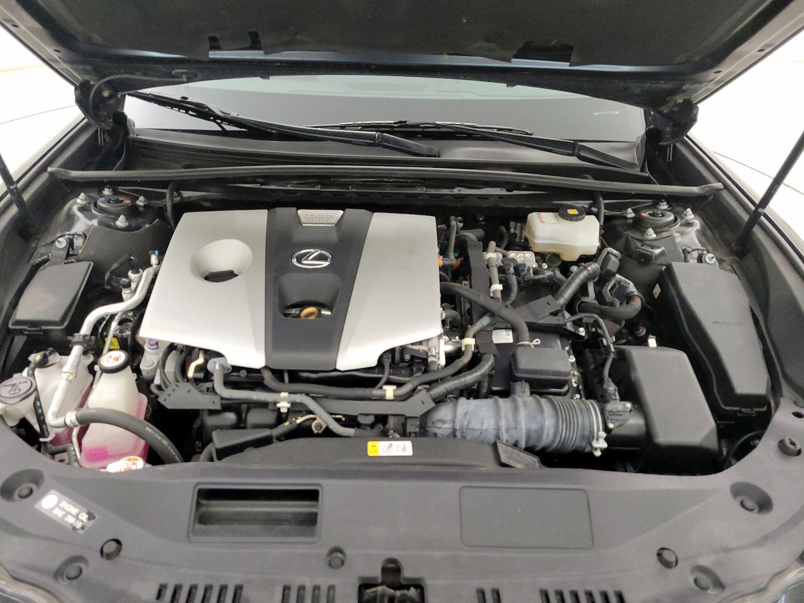 2020 Lexus ES Hybrid 300h - Photo 23