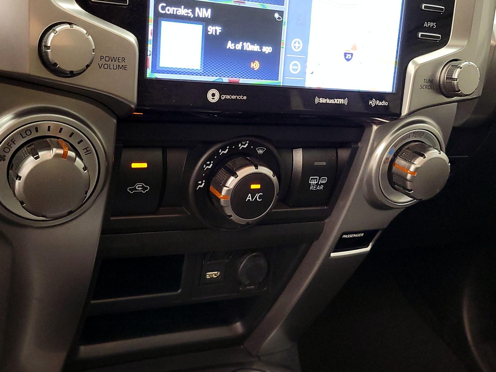 2021 Toyota 4Runner SR5 Premium - Photo 8