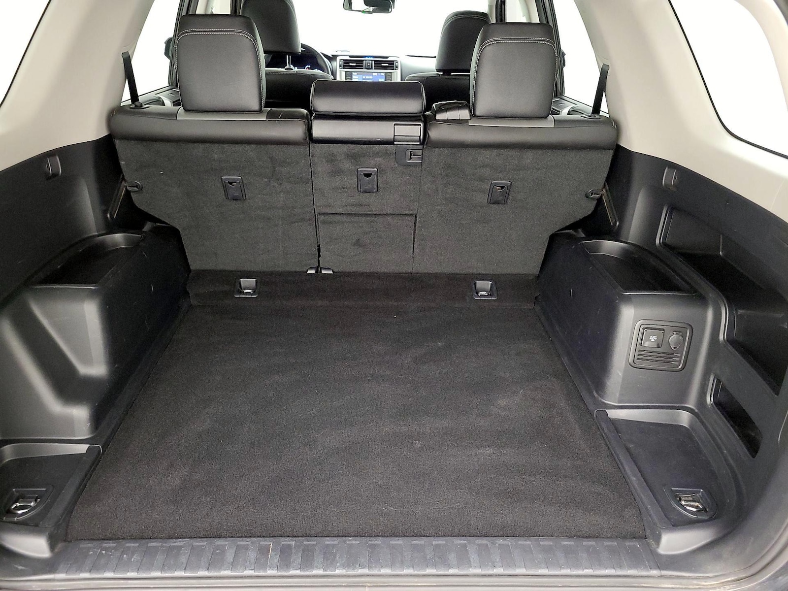 2021 Toyota 4Runner SR5 Premium - Photo 13