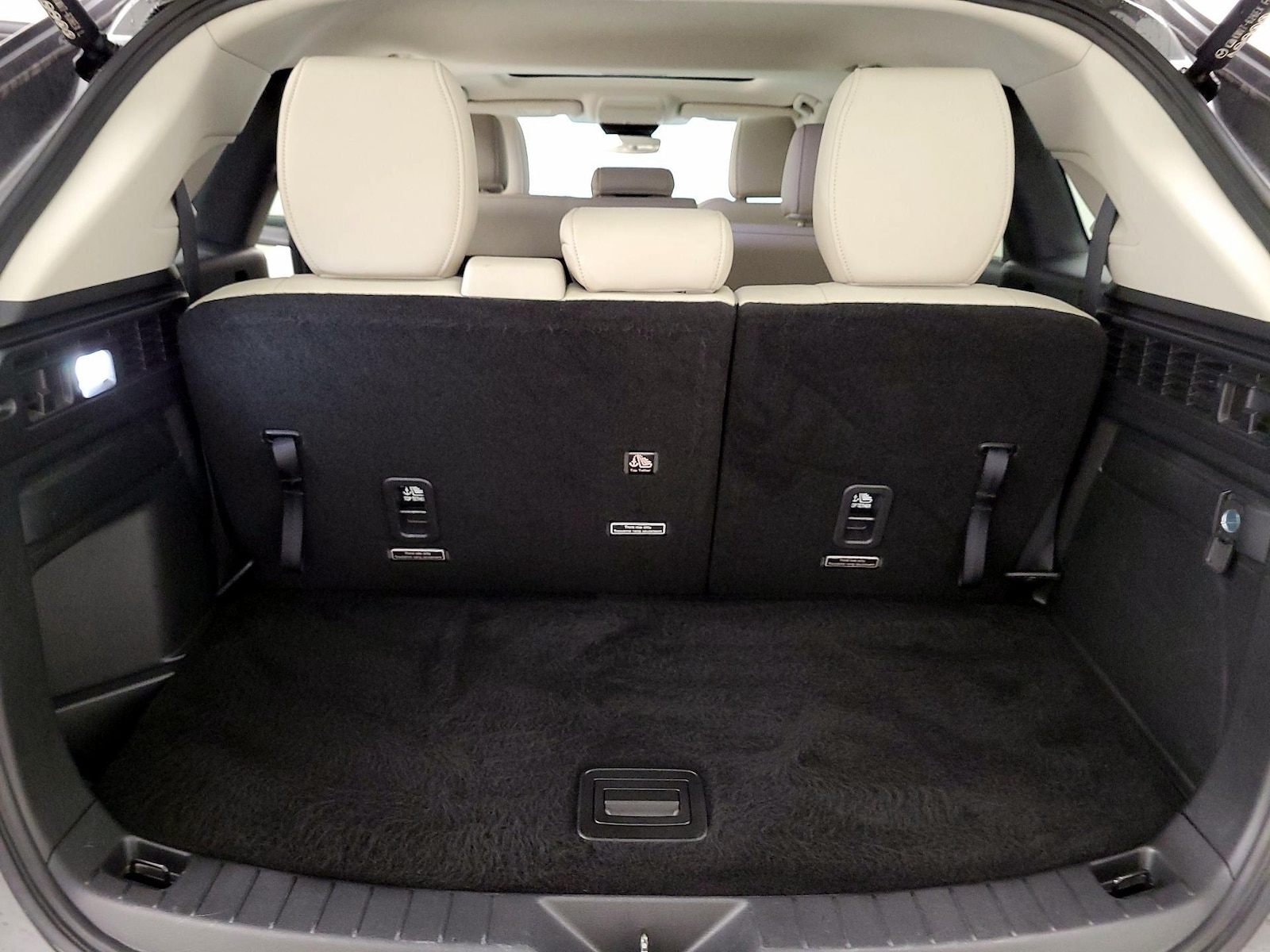 2026 Mazda CX-90 Preferred Package - Photo 24