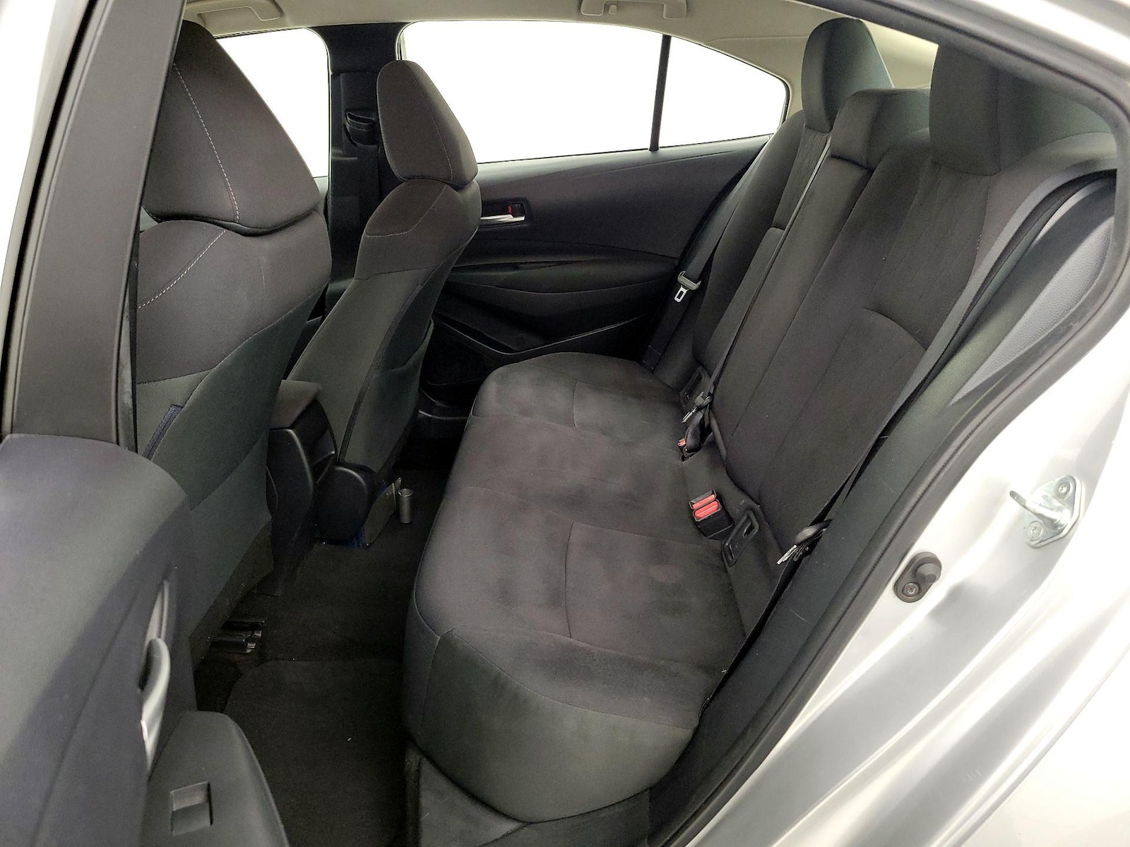 2020 Toyota Corolla LE - Photo 20