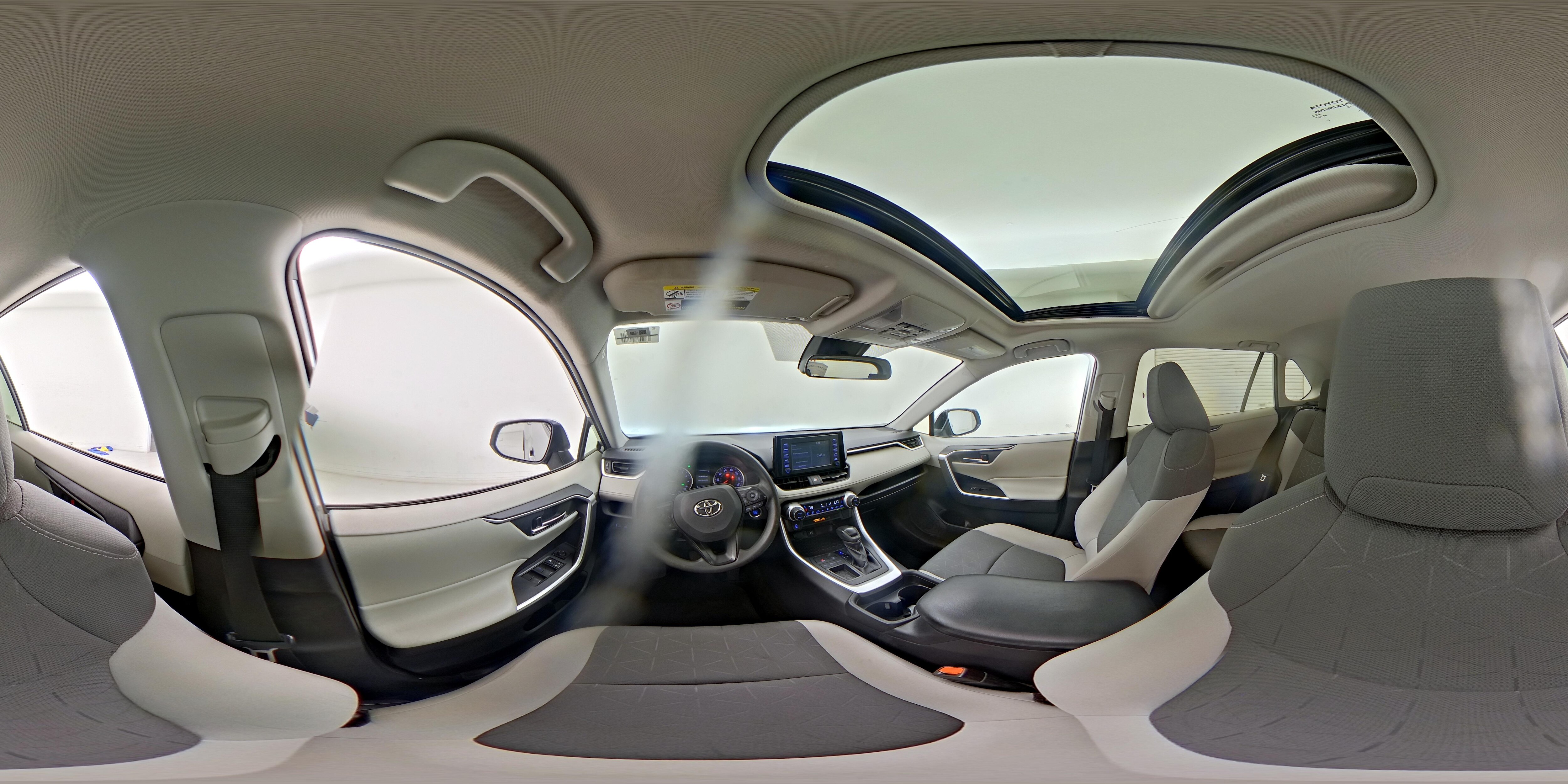 2019 Toyota RAV4 XLE - Photo 27