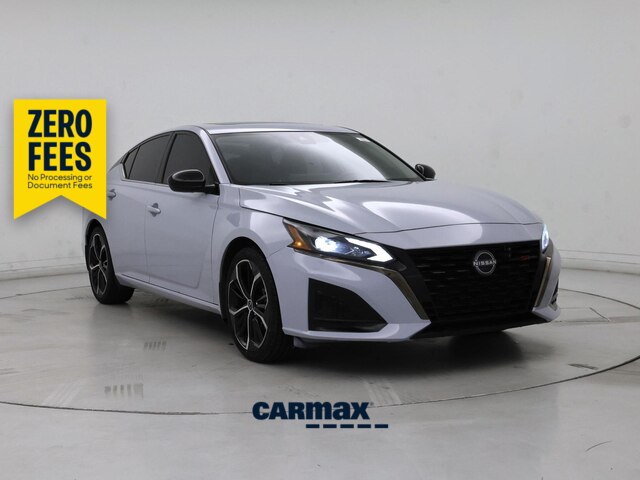 Blue 2023 Nissan Altima Sedan Front-Wheel Drive Automatic