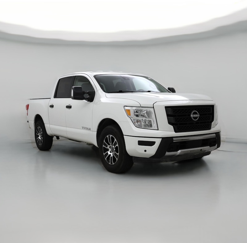 2023 Nissan Titan SV
