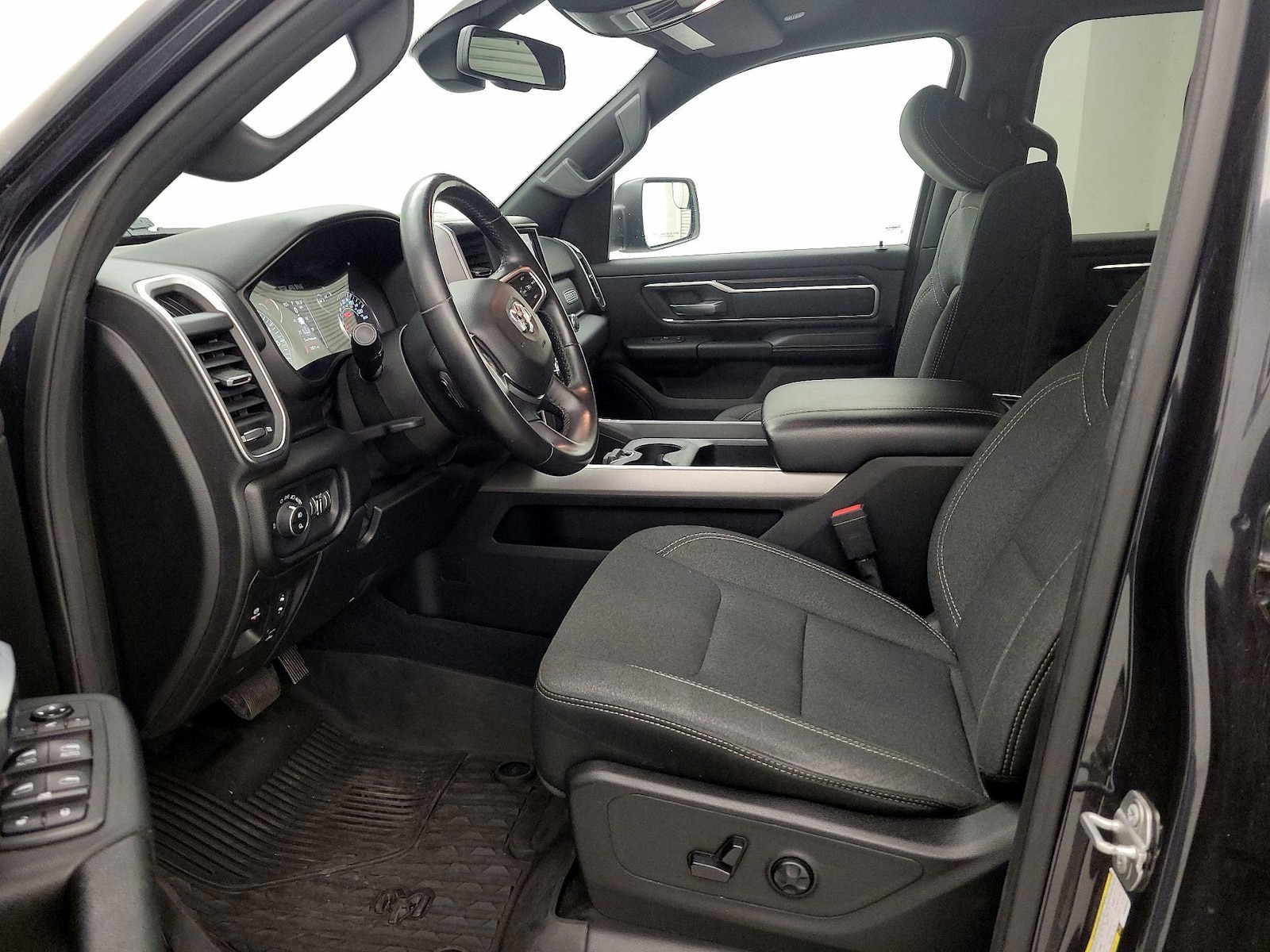 Power Seat(s) & Side Airbags