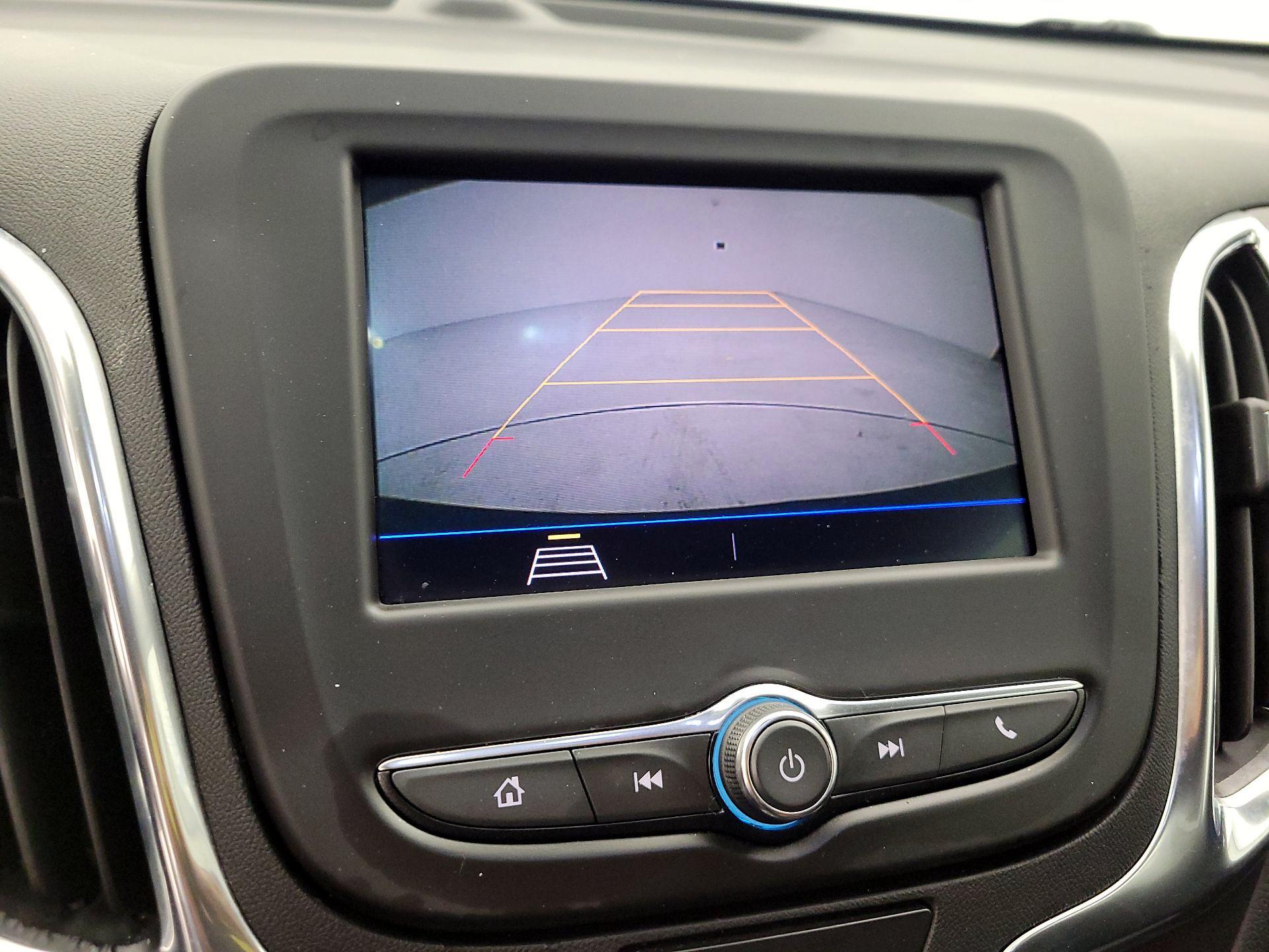 Thumbnail: 2021 Chevrolet Equinox - 14