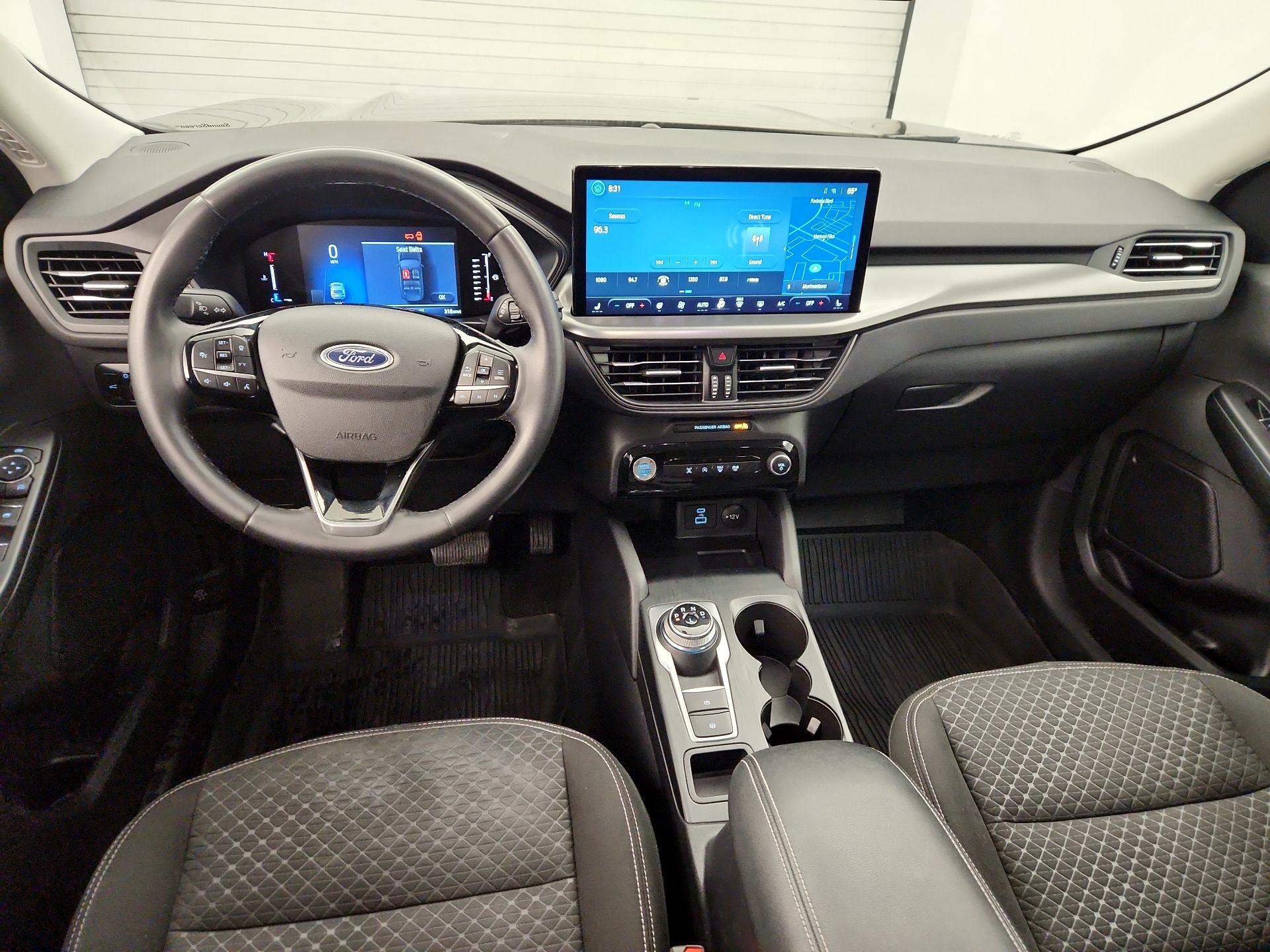 Thumbnail: 2023 Ford Escape - 9