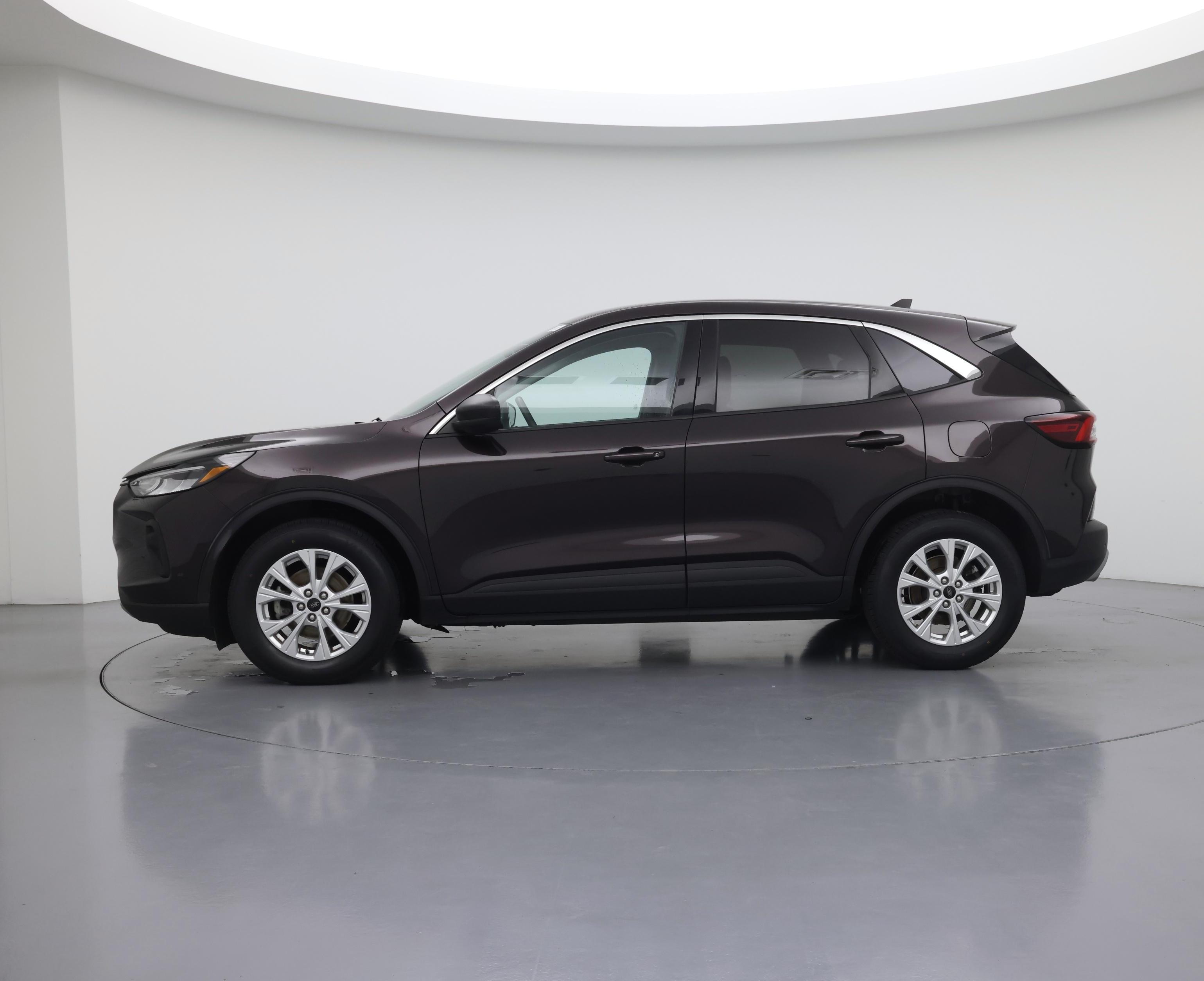 Thumbnail: 2023 Ford Escape - 3