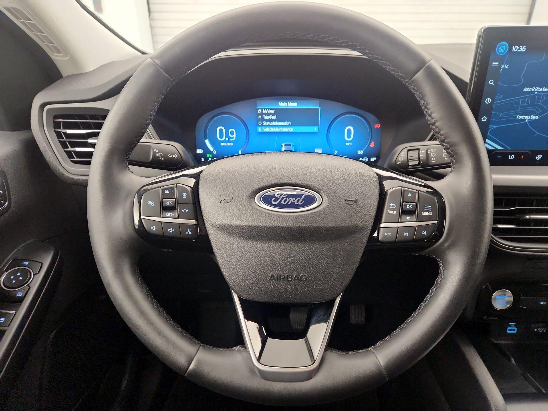 Thumbnail: 2023 Ford Escape - 10