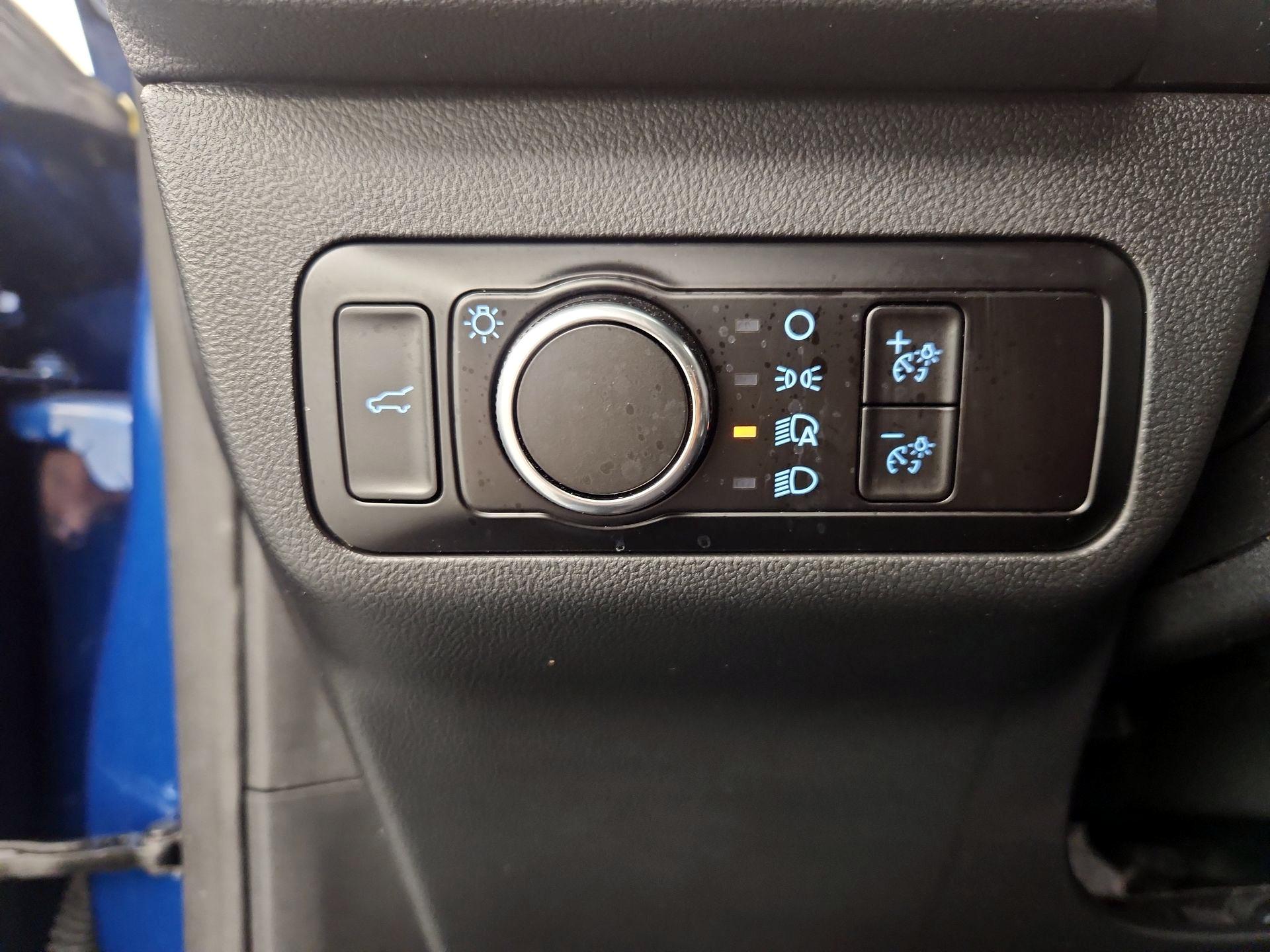Thumbnail: 2023 Ford Escape - 13