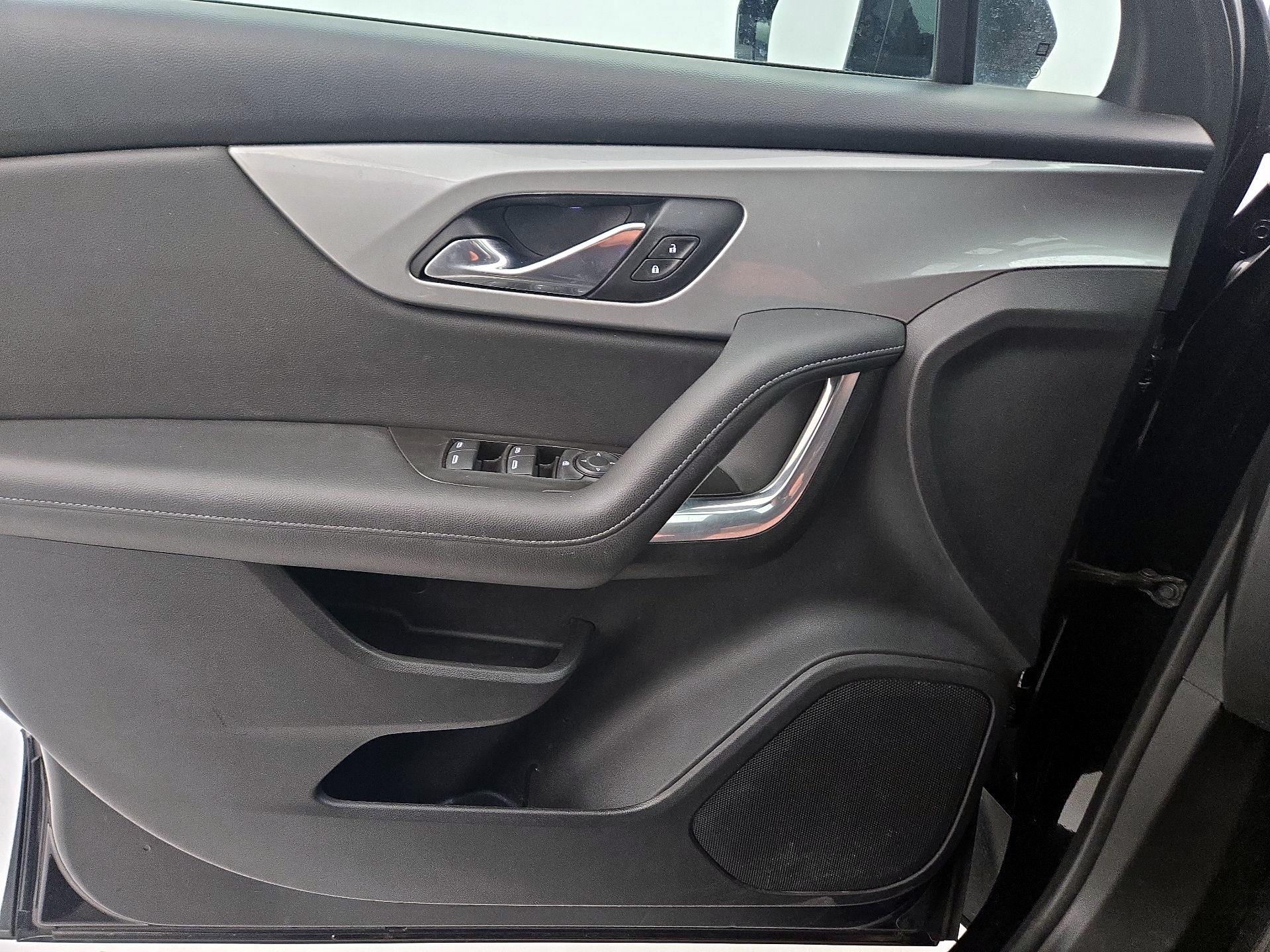 Thumbnail: 2021 Chevrolet Blazer - 12