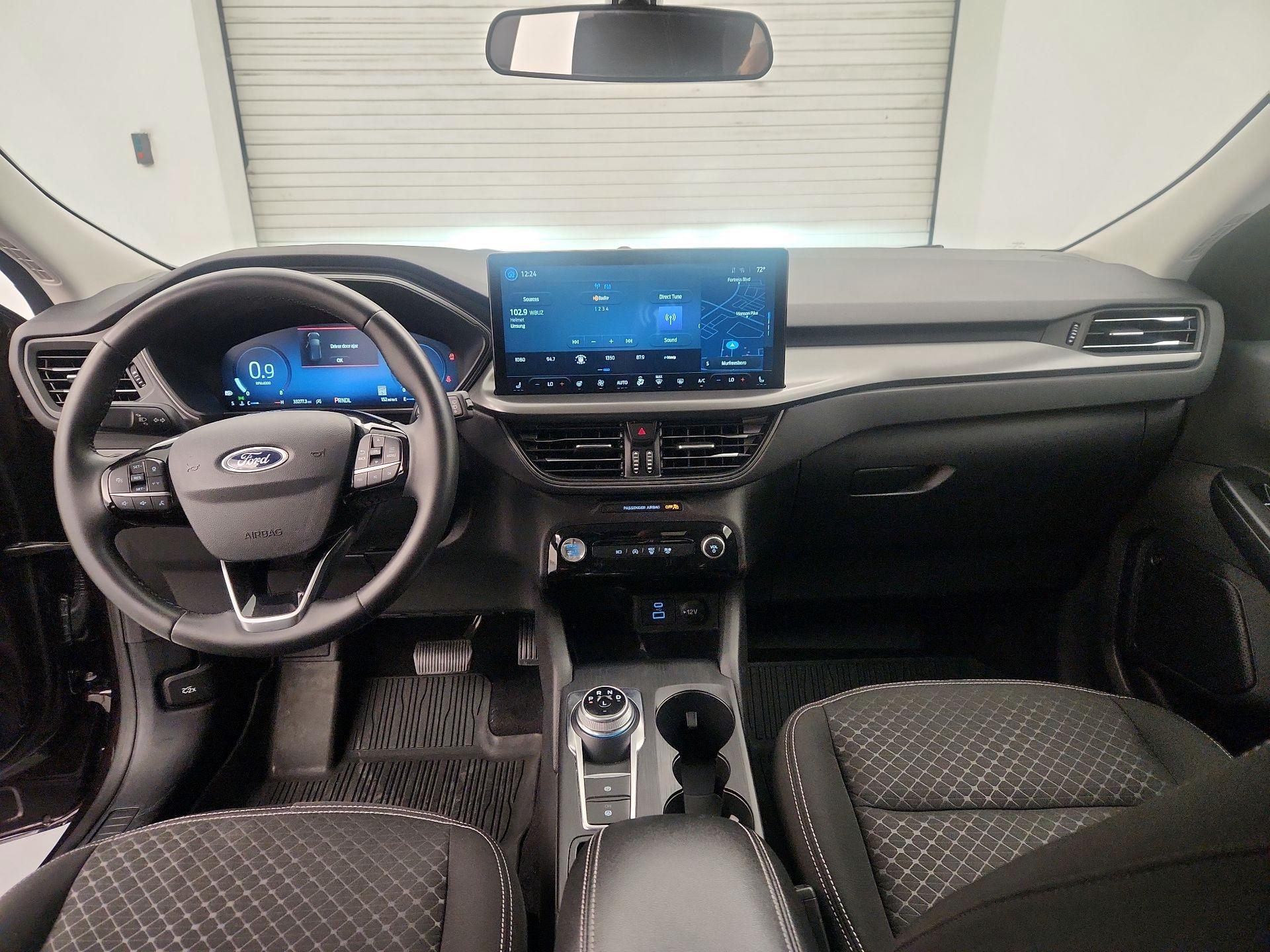 Thumbnail: 2023 Ford Escape - 9