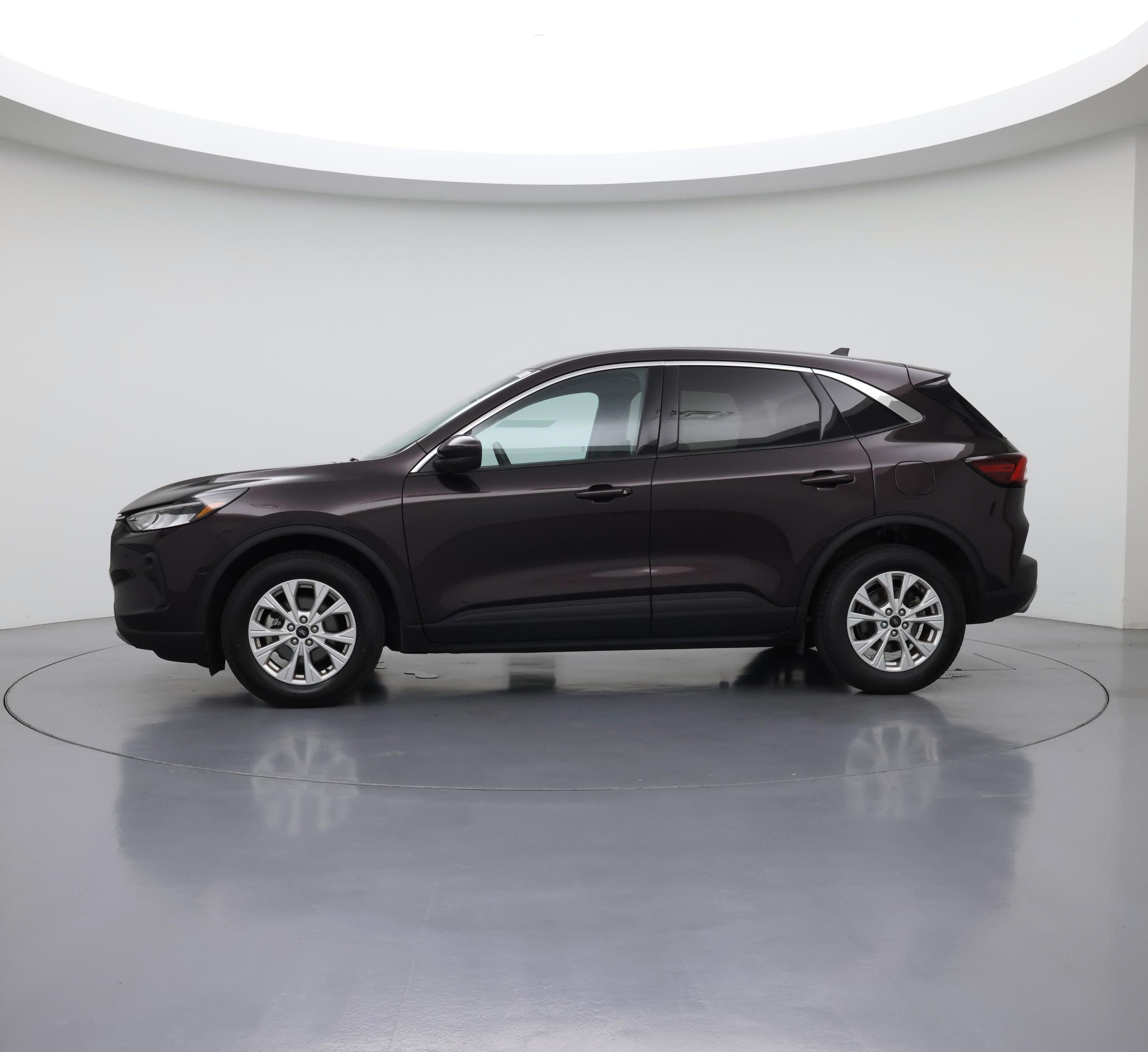 Thumbnail: 2023 Ford Escape - 3