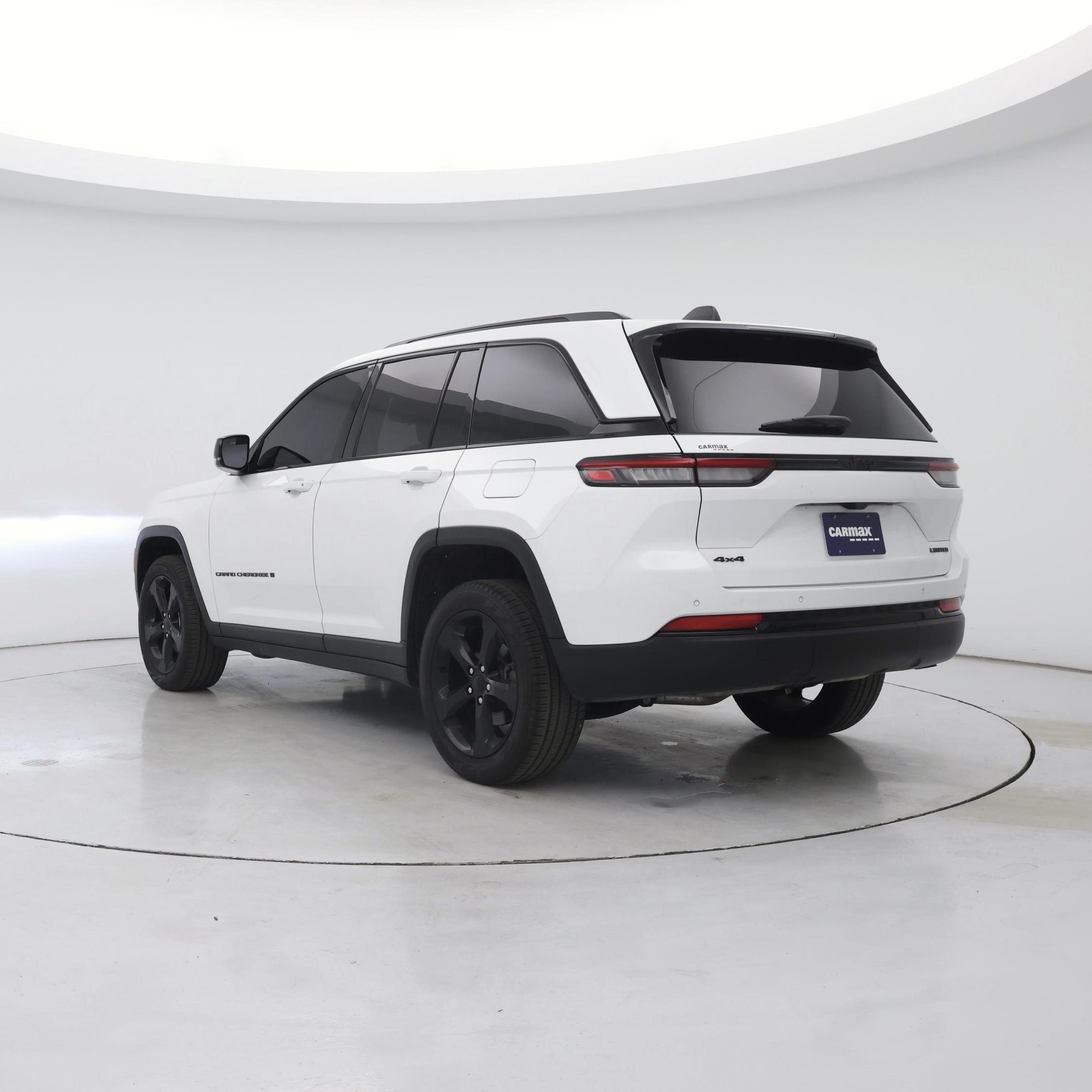 Thumbnail: 2023 Jeep Grand Cherokee - 2