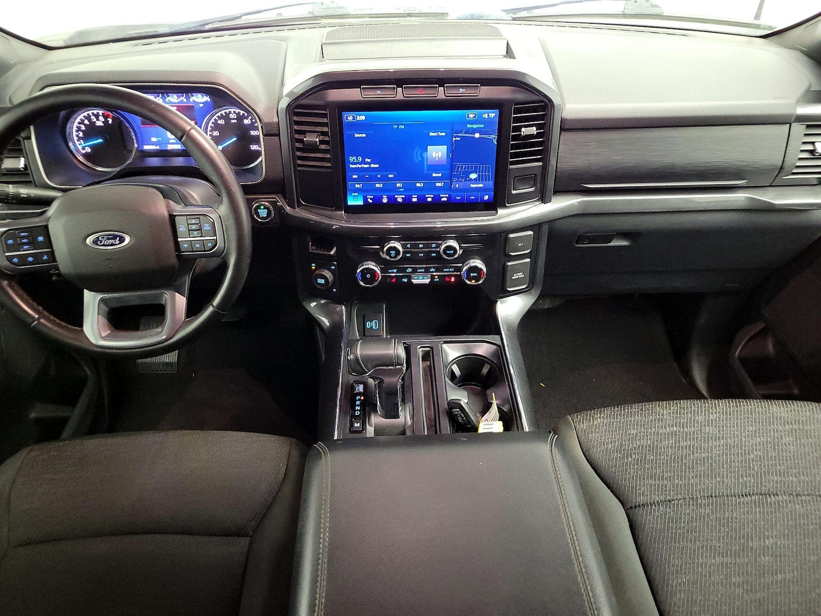 2023 Ford F-150 XLT - Photo 10