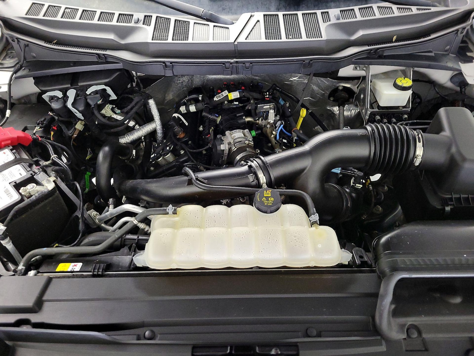 2023 Ford F-150 XLT - Photo 18