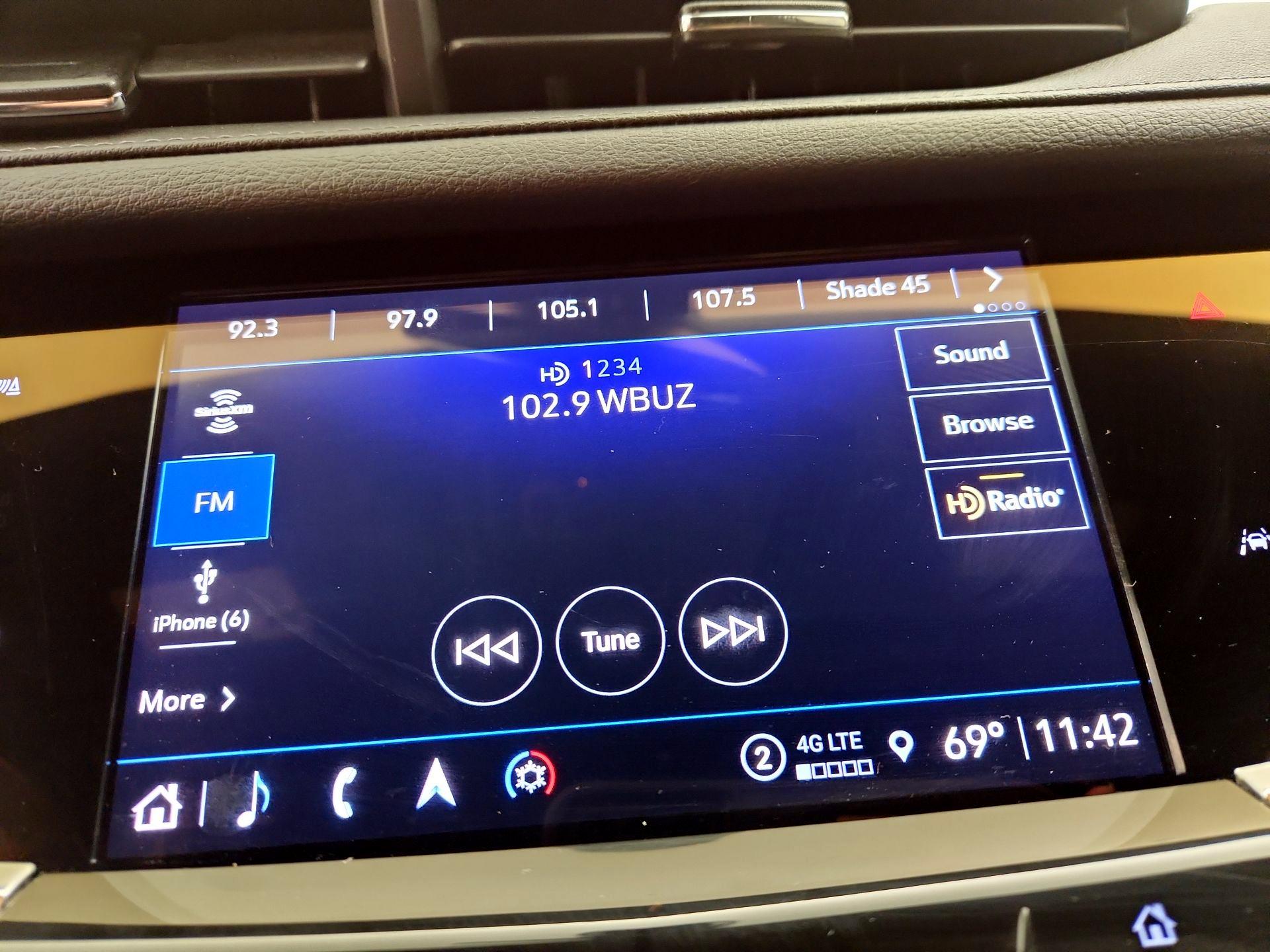 Thumbnail: 2022 Cadillac XT6 - 15