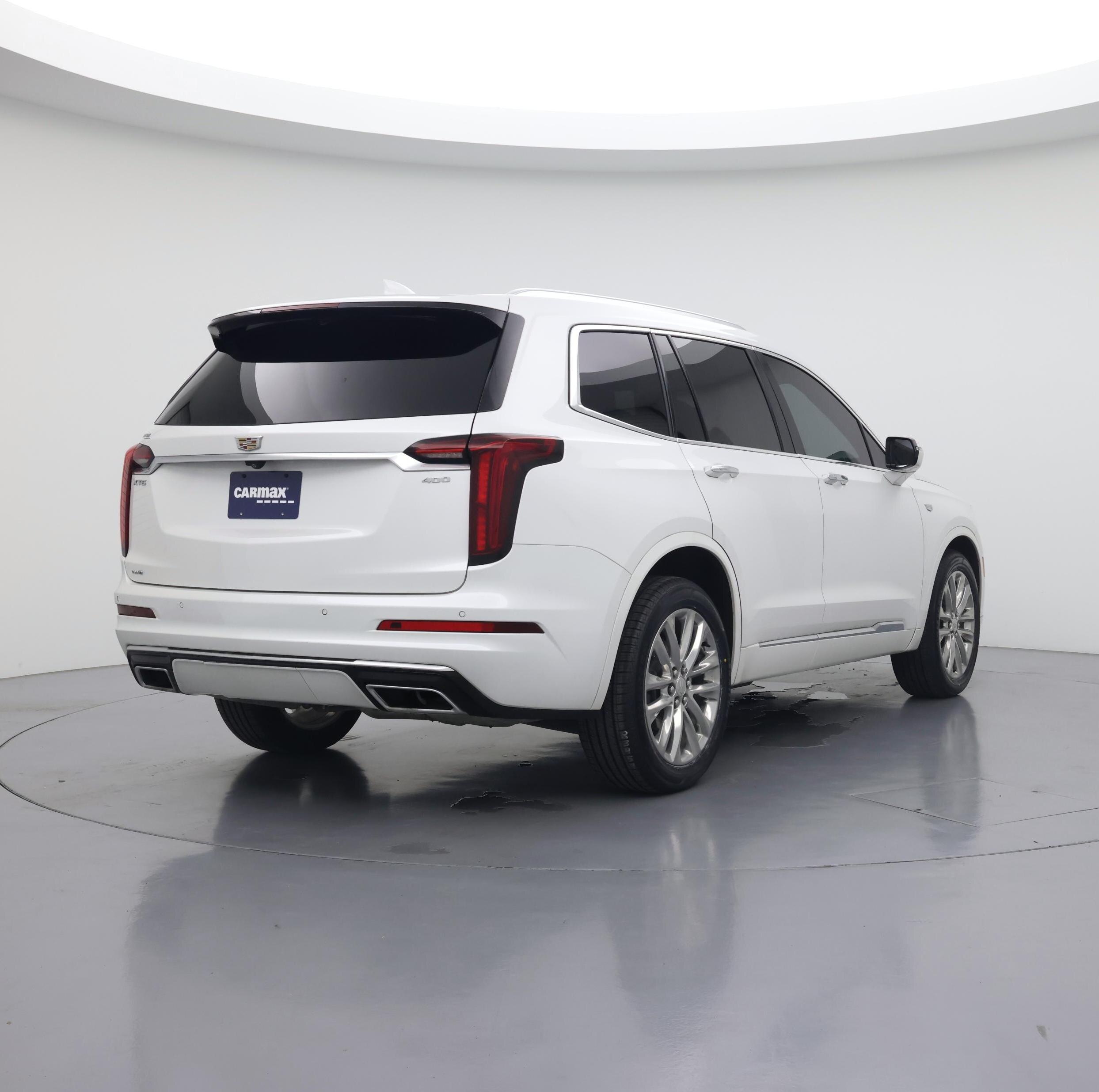 Thumbnail: 2022 Cadillac XT6 - 8