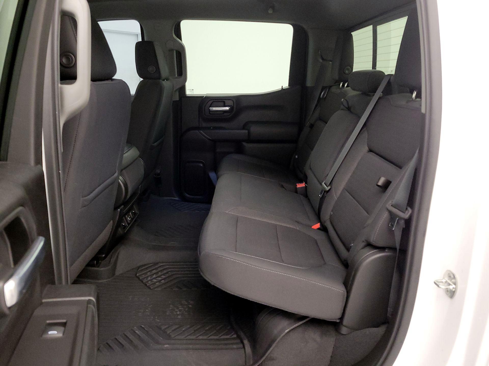 Thumbnail: 2021 Chevrolet Silverado 1500 - 19