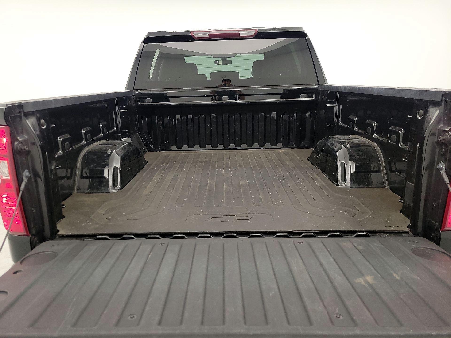 Thumbnail: 2021 Chevrolet Silverado 1500 - 20