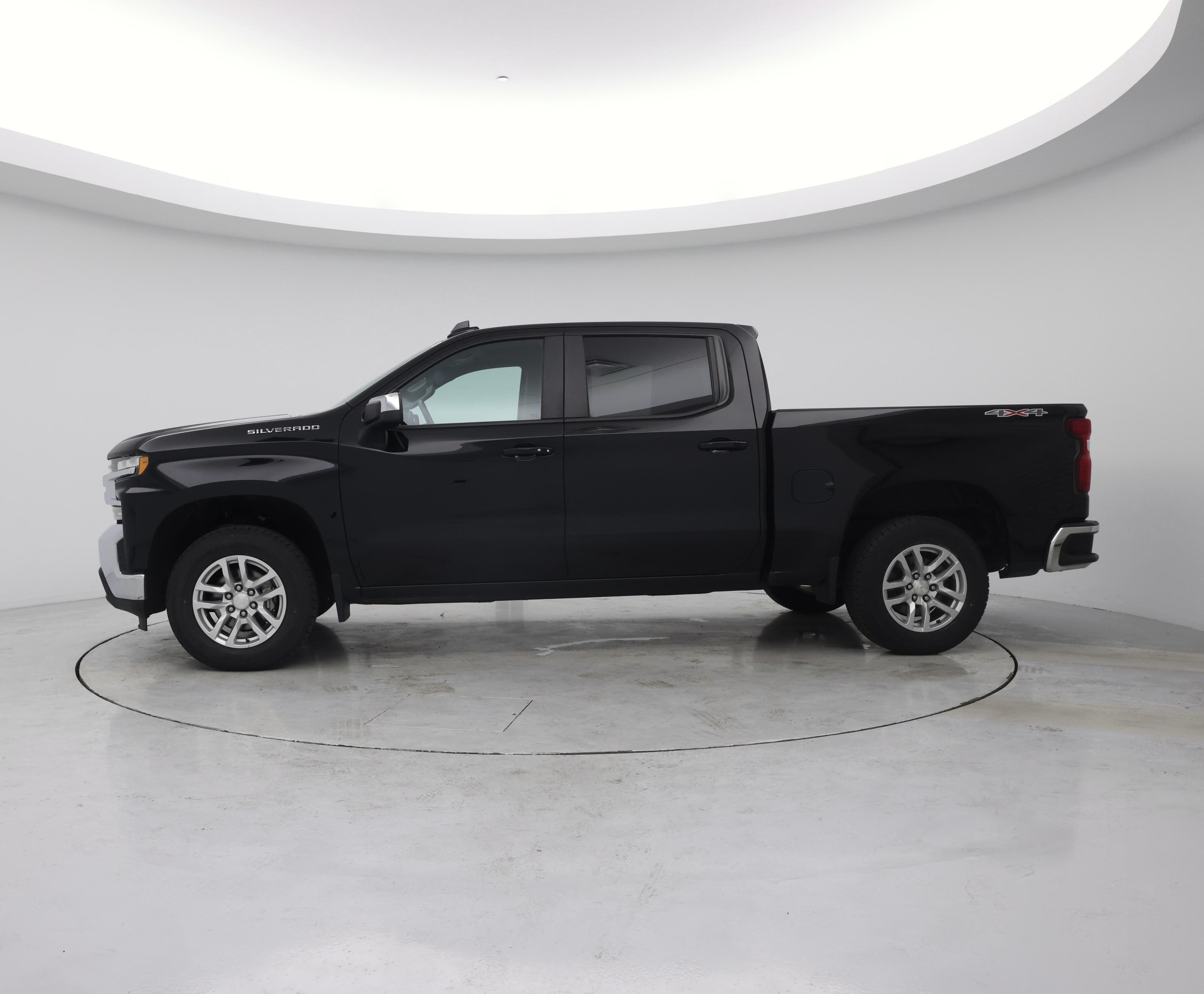 Thumbnail: 2021 Chevrolet Silverado 1500 - 3