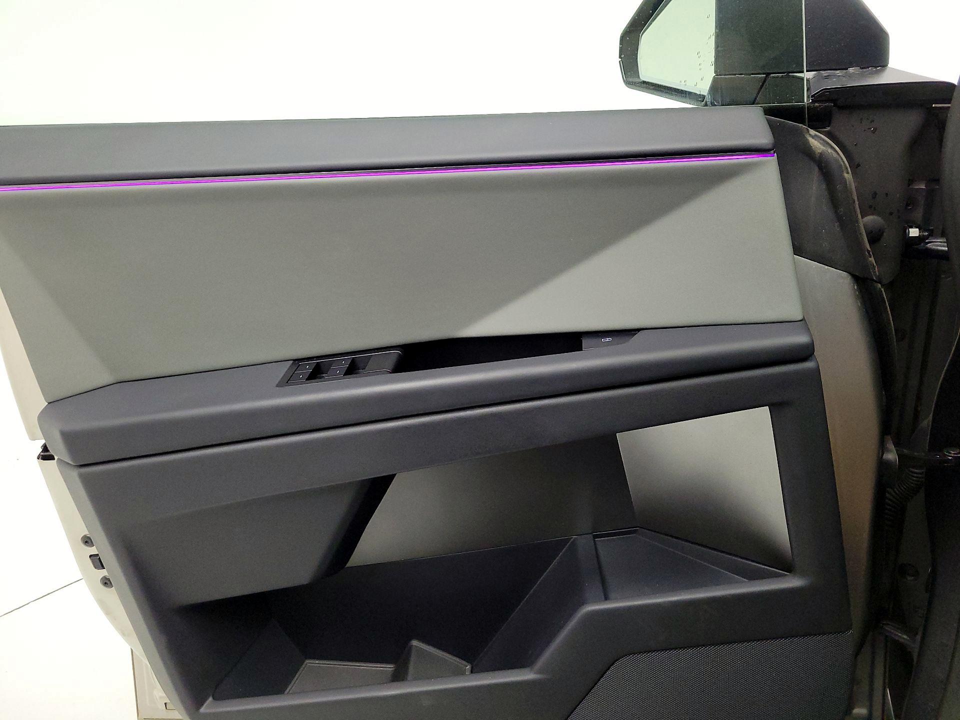 Thumbnail: 2024 Tesla Cybertruck - 12