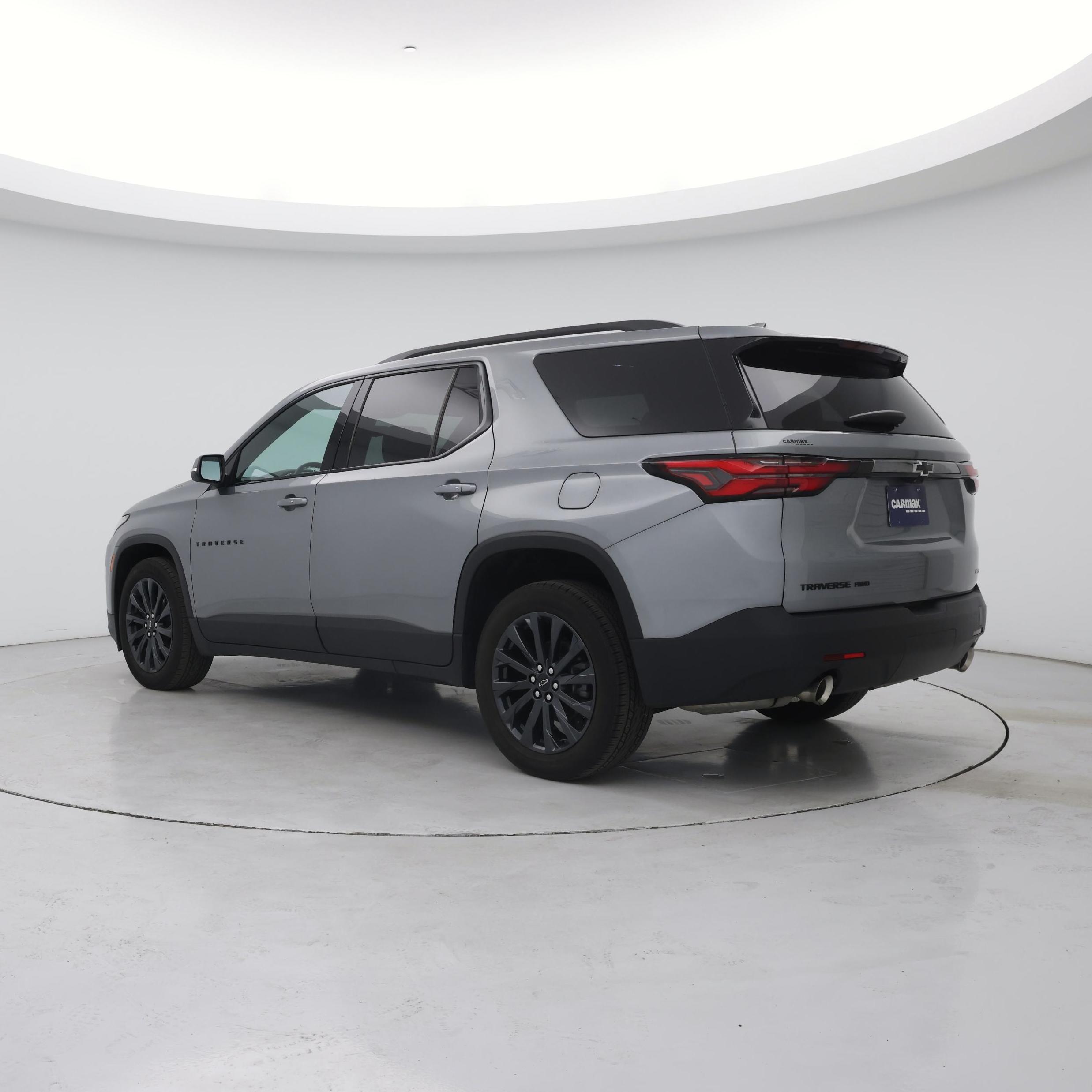 Thumbnail: 2023 Chevrolet Traverse - 2