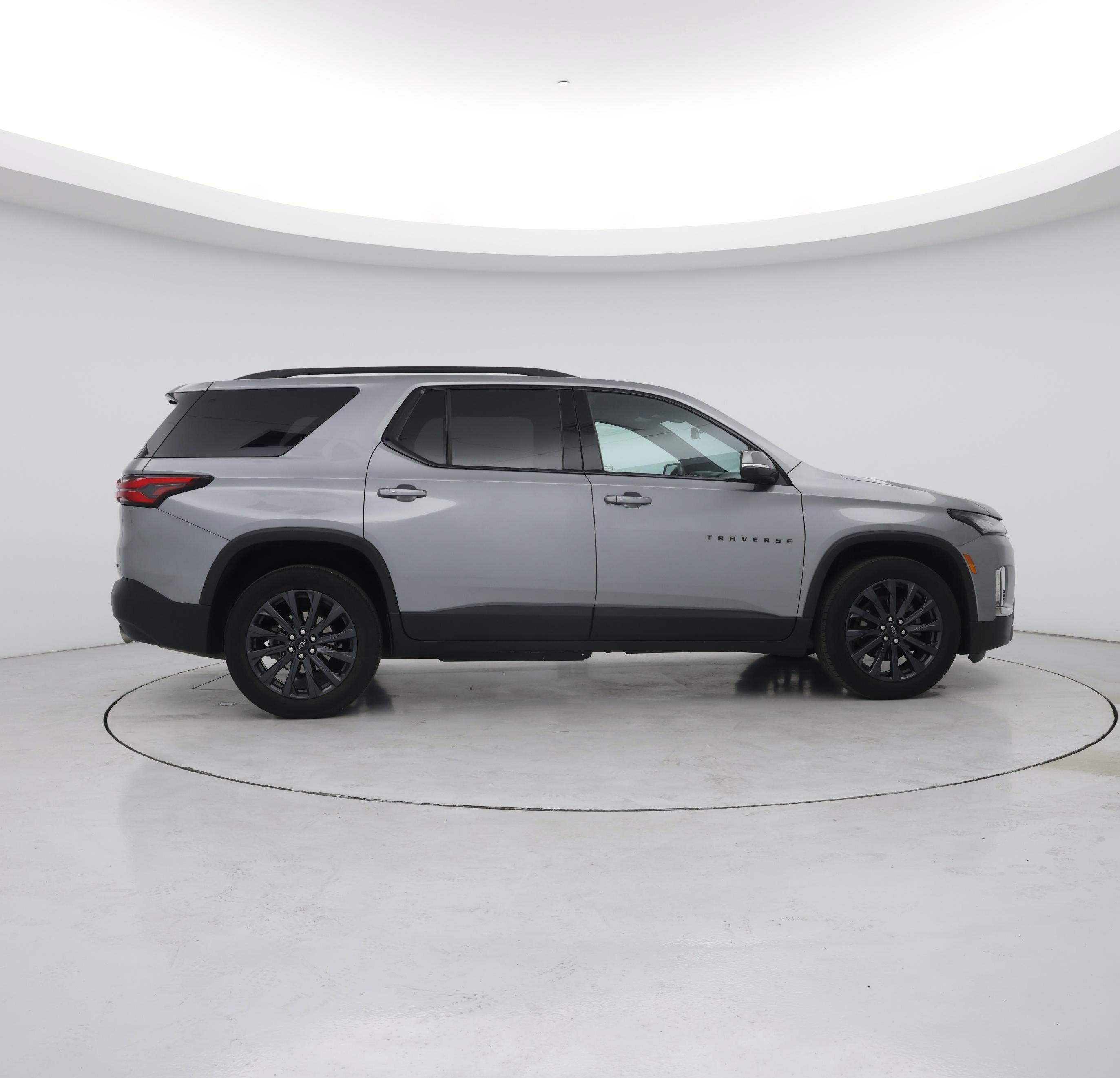 Thumbnail: 2023 Chevrolet Traverse - 7