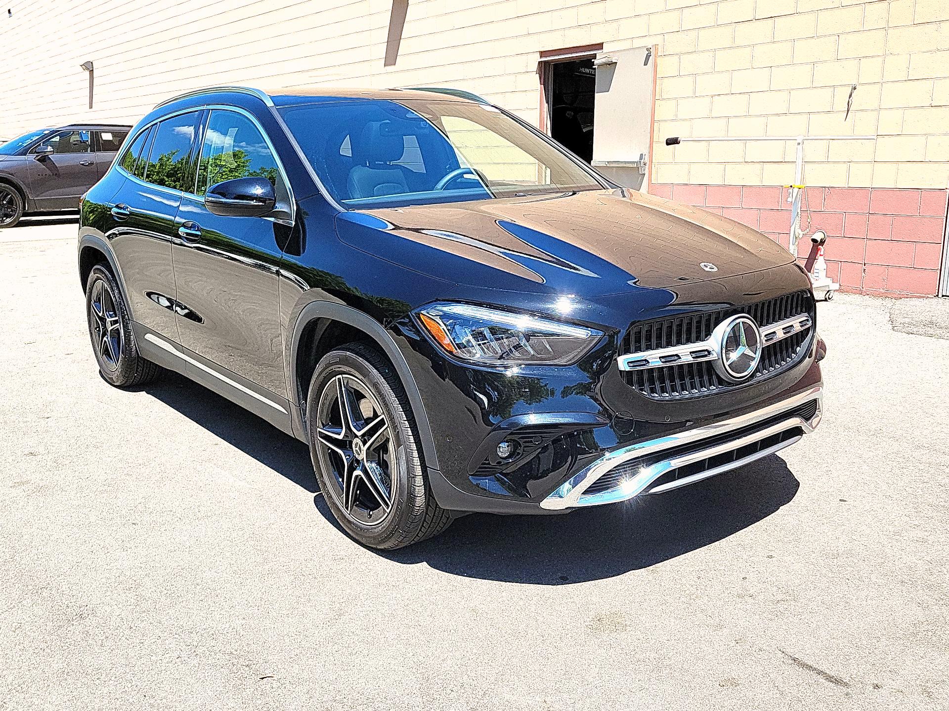 Thumbnail: 2026 Mercedes-Benz GLA - 1